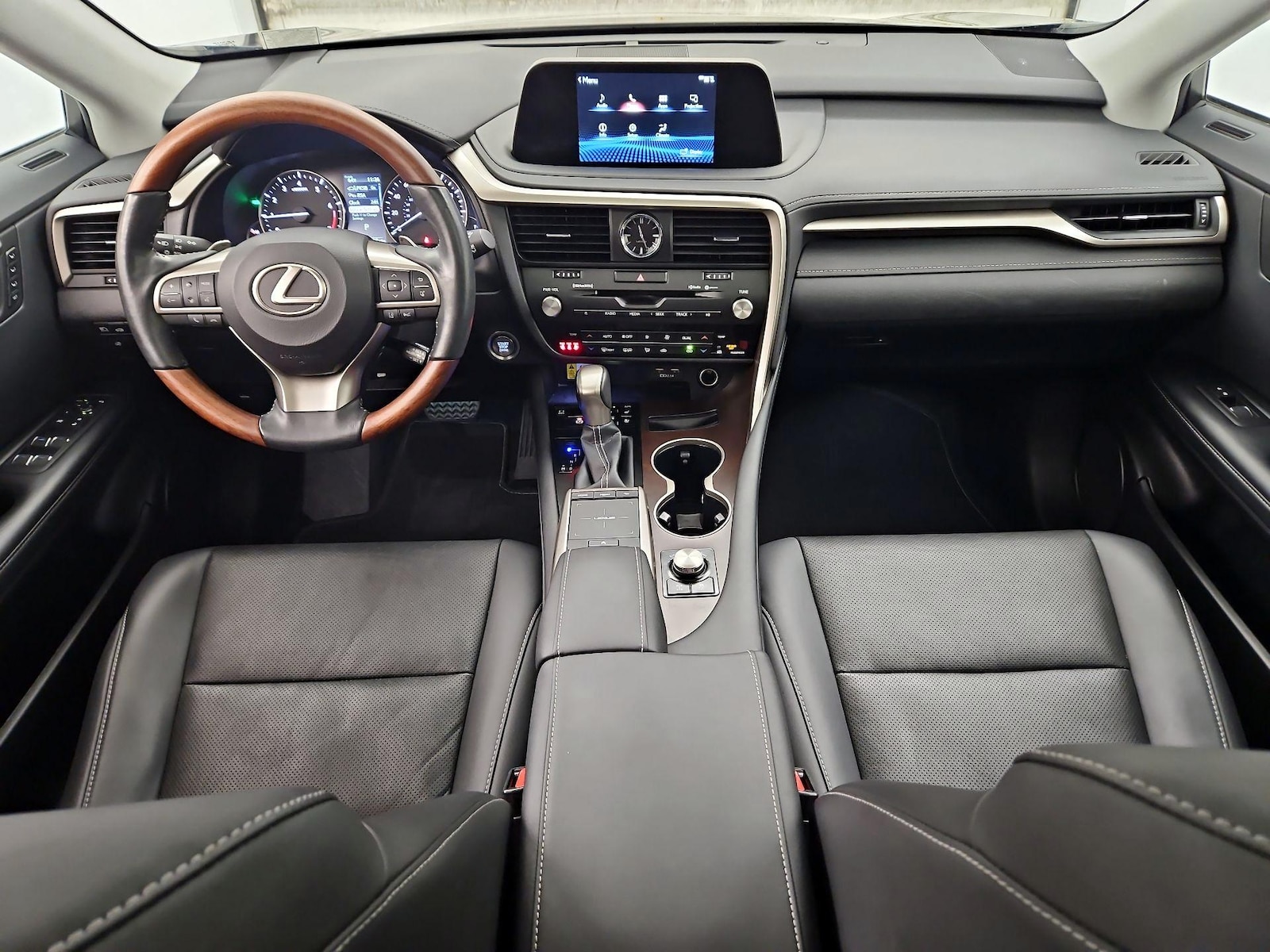 2022 Lexus RX 350 - Photo 10