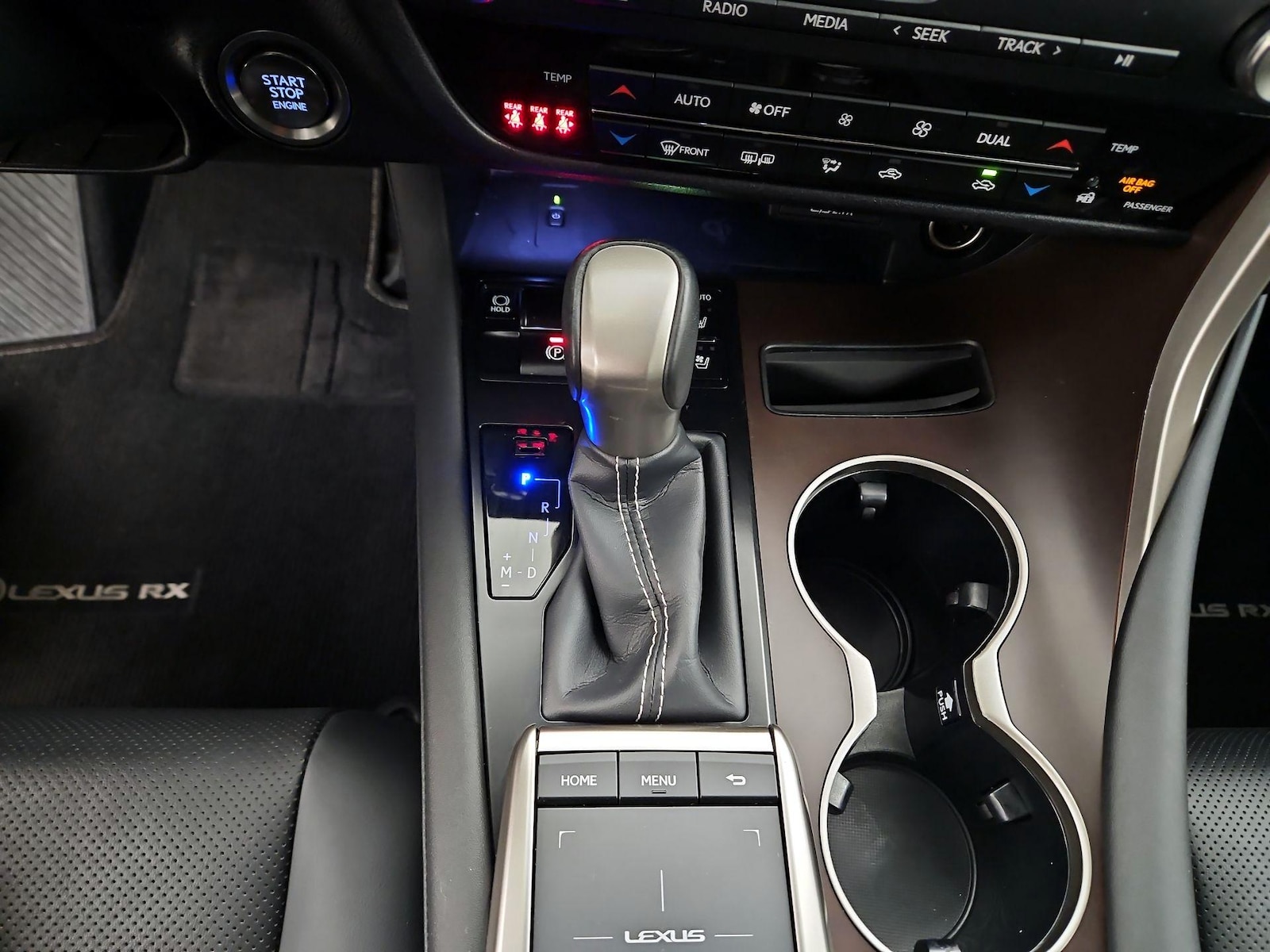 2022 Lexus RX 350 - Photo 18