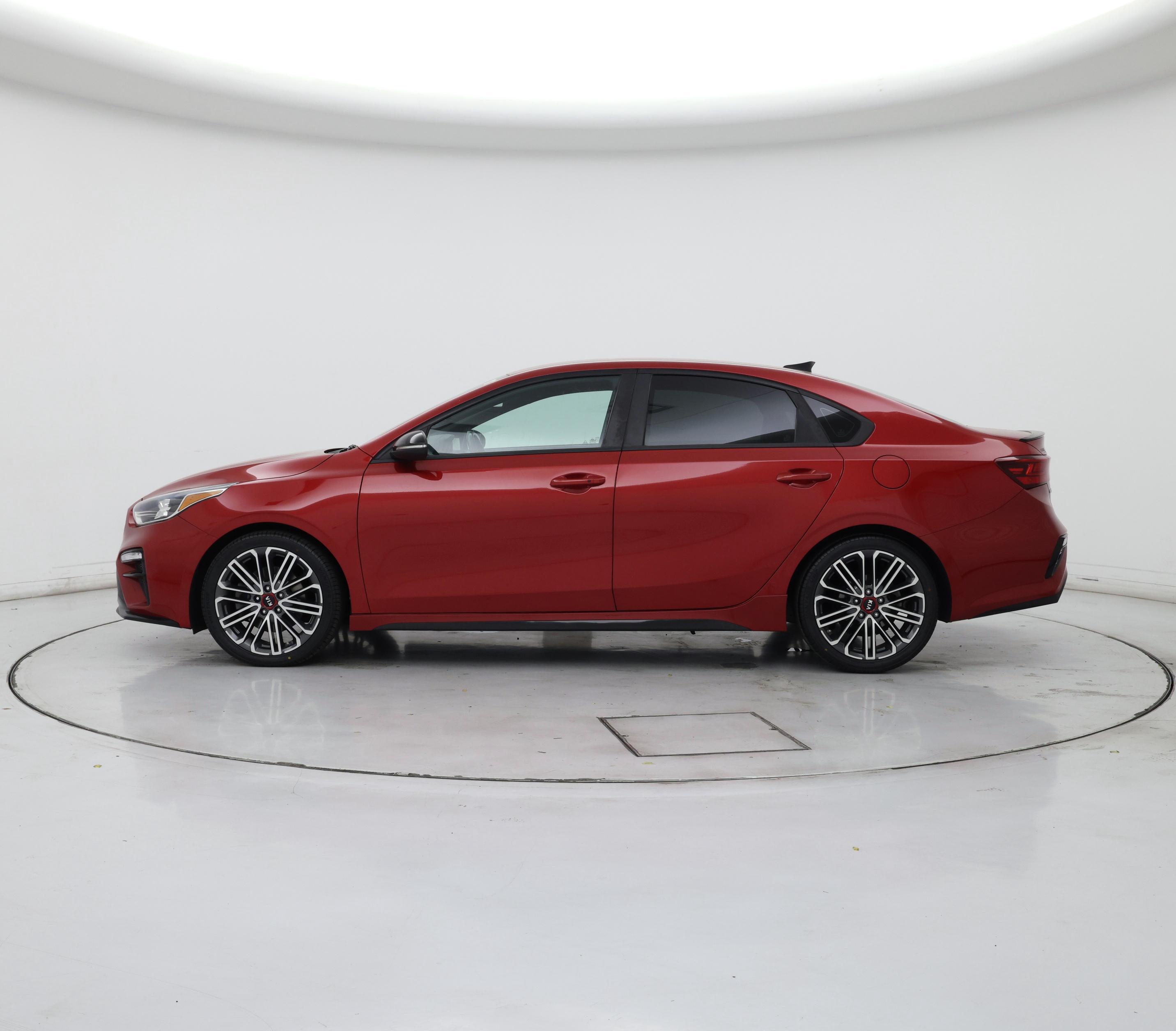 Thumbnail: 2020 Kia Forte - 3