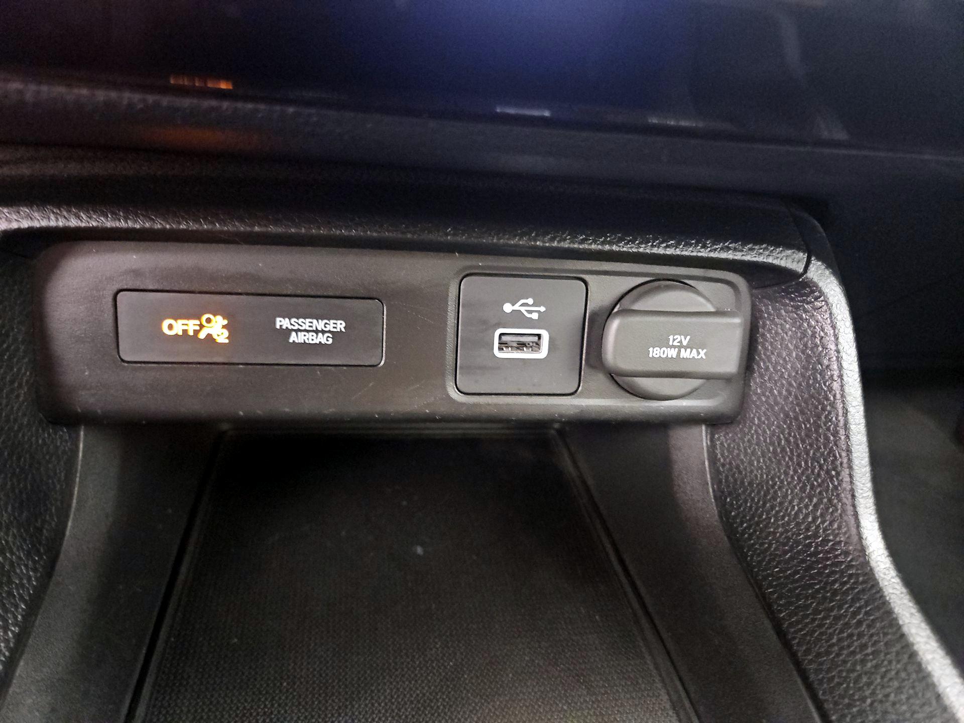 Thumbnail: 2024 Honda Civic - 18