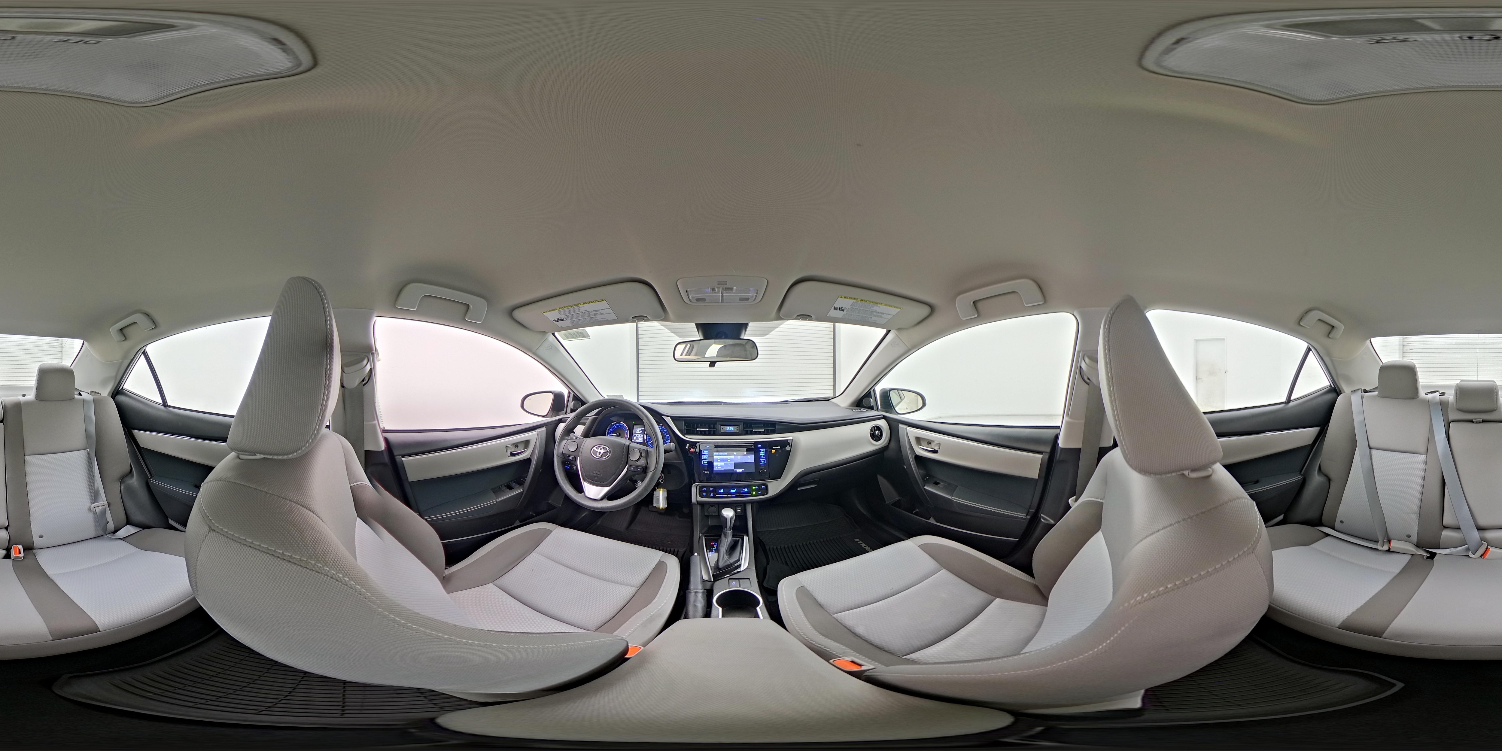 2017 Toyota Corolla LE - Photo 24