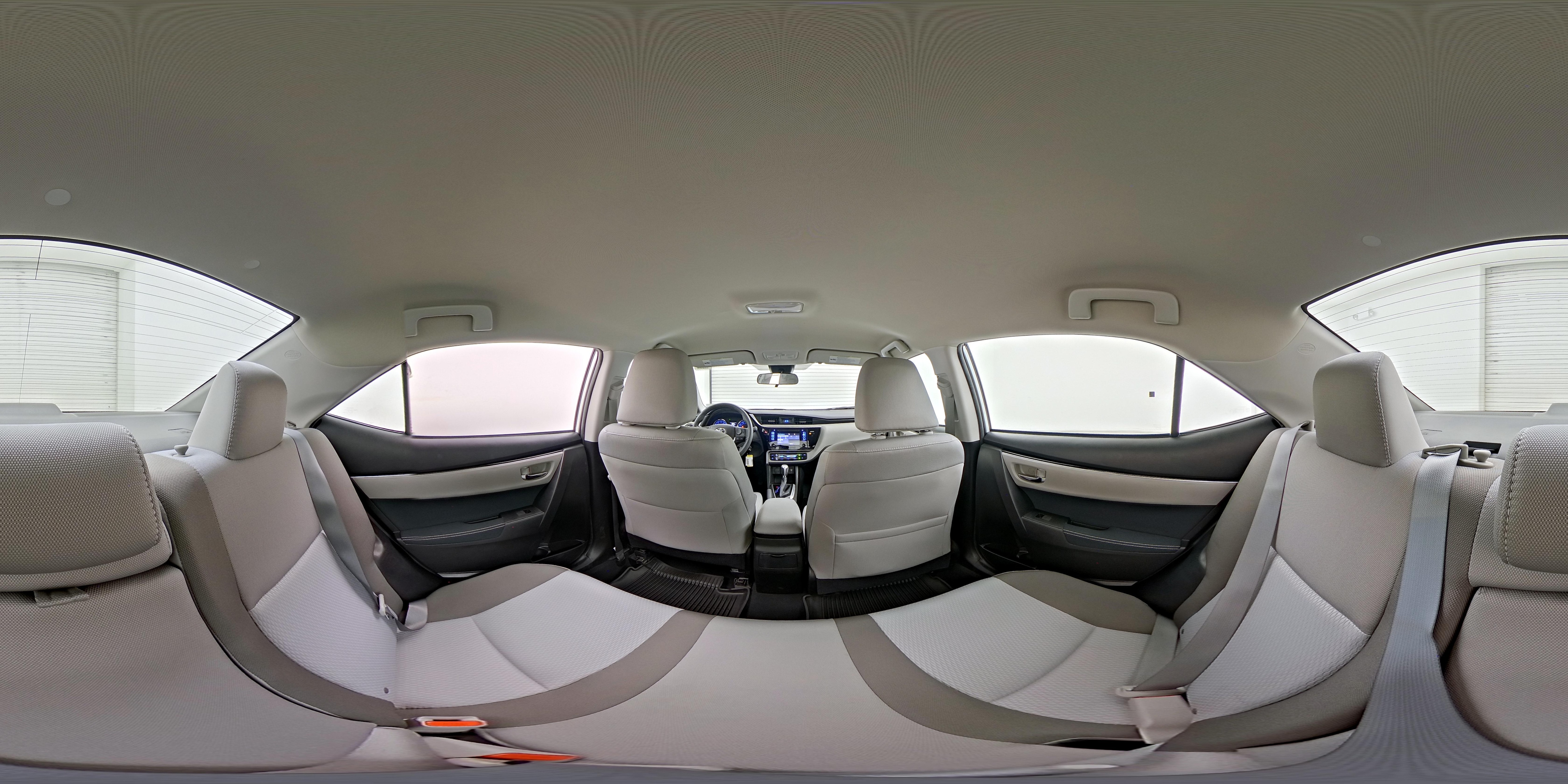 2017 Toyota Corolla LE - Photo 25
