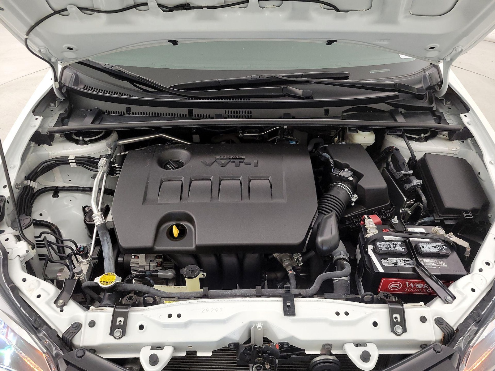 2017 Toyota Corolla LE - Photo 22