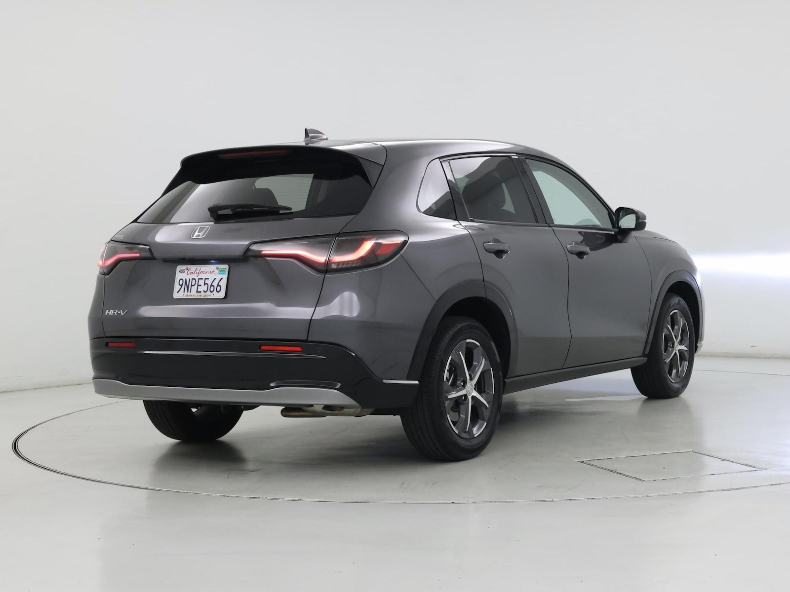 2025 Honda HR-V EX-L - Photo 9
