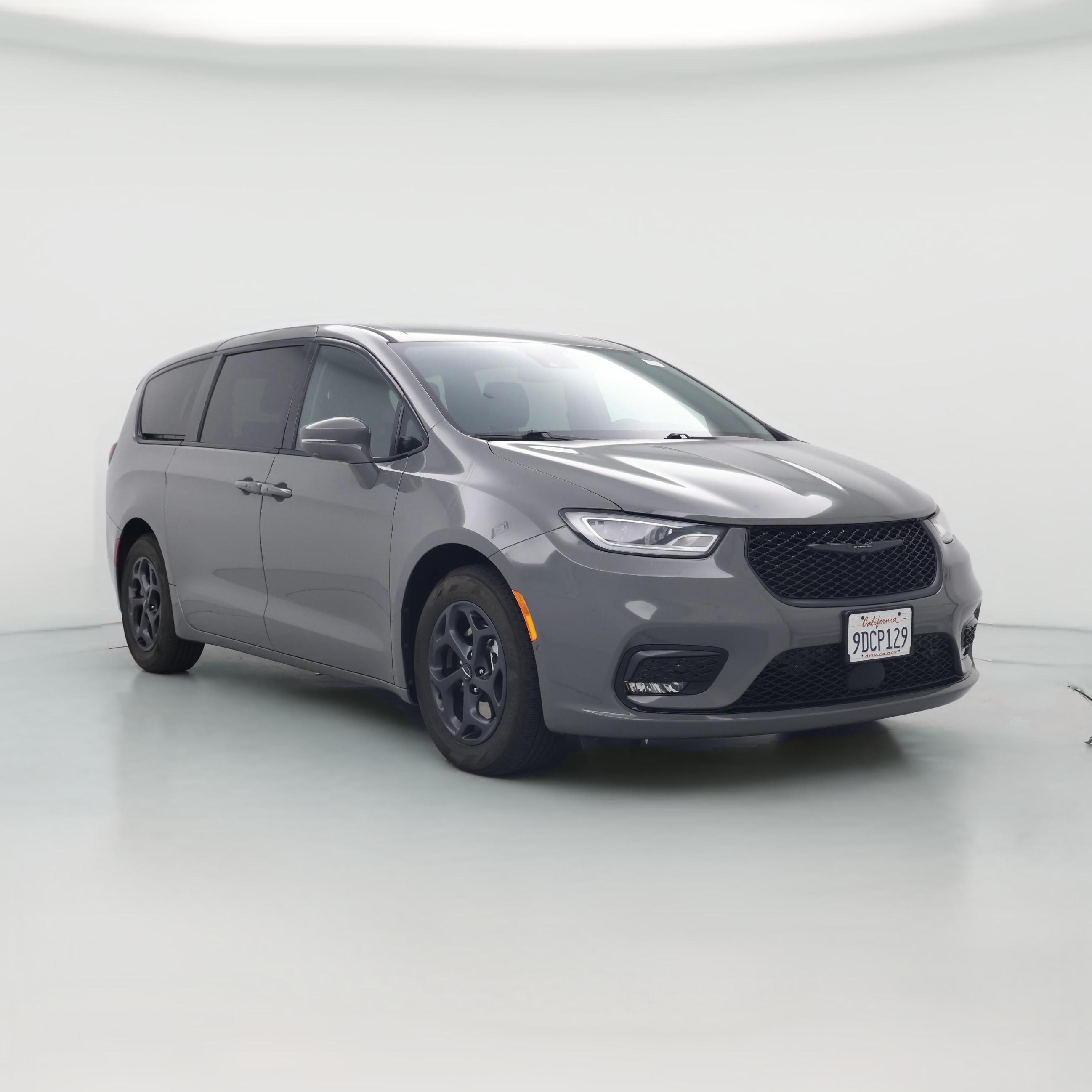 Thumbnail: 2022 Chrysler Pacifica - 1