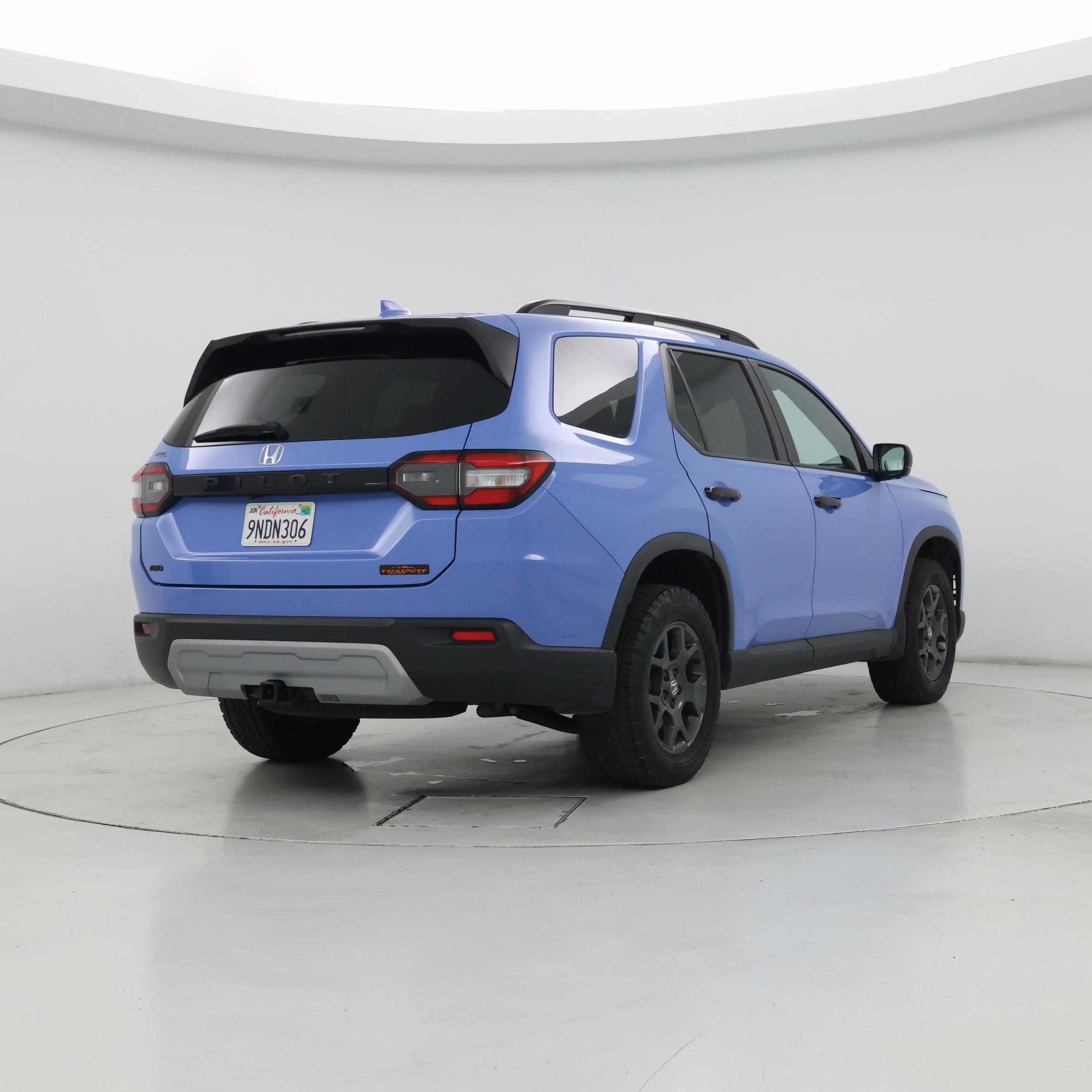 Thumbnail: 2024 Honda Pilot - 8