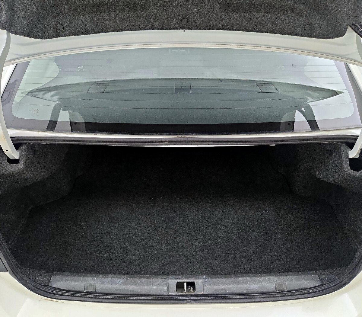 Trunk/Cargo (Seats Up)