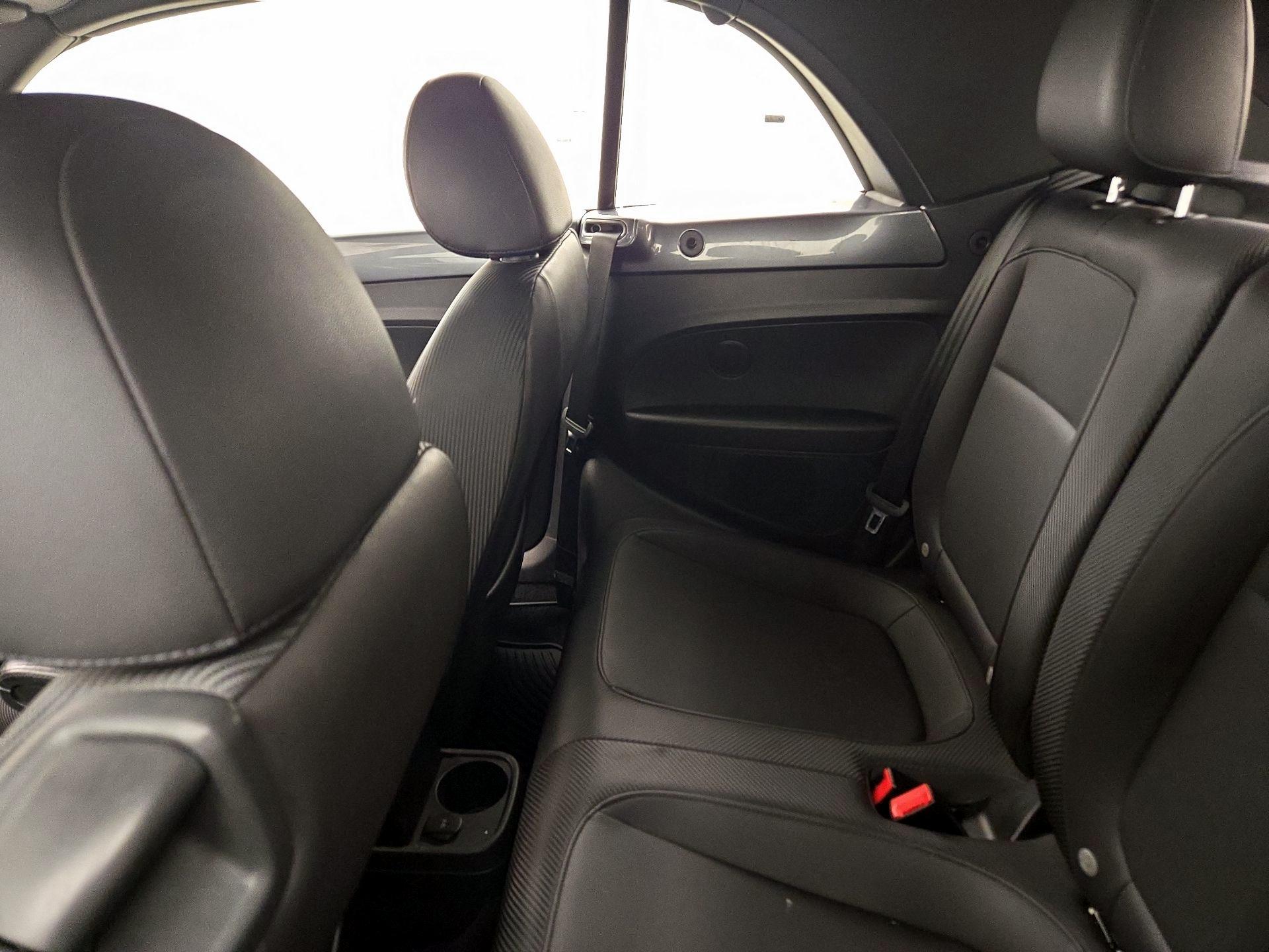 Thumbnail: 2016 Volkswagen Beetle - 18