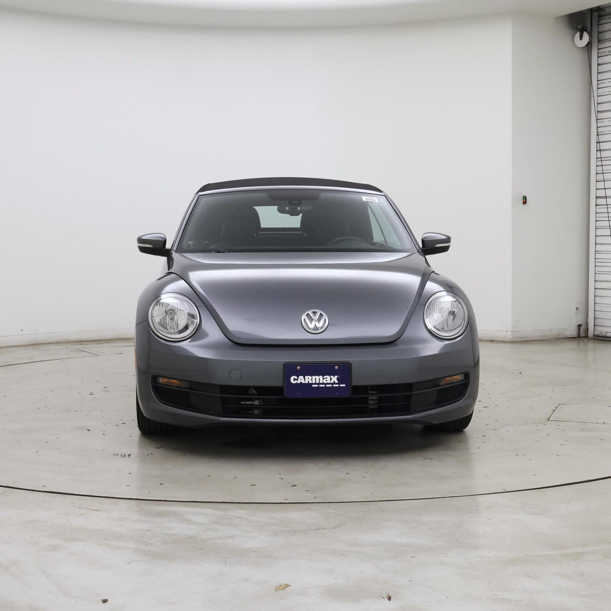 Thumbnail: 2016 Volkswagen Beetle - 5