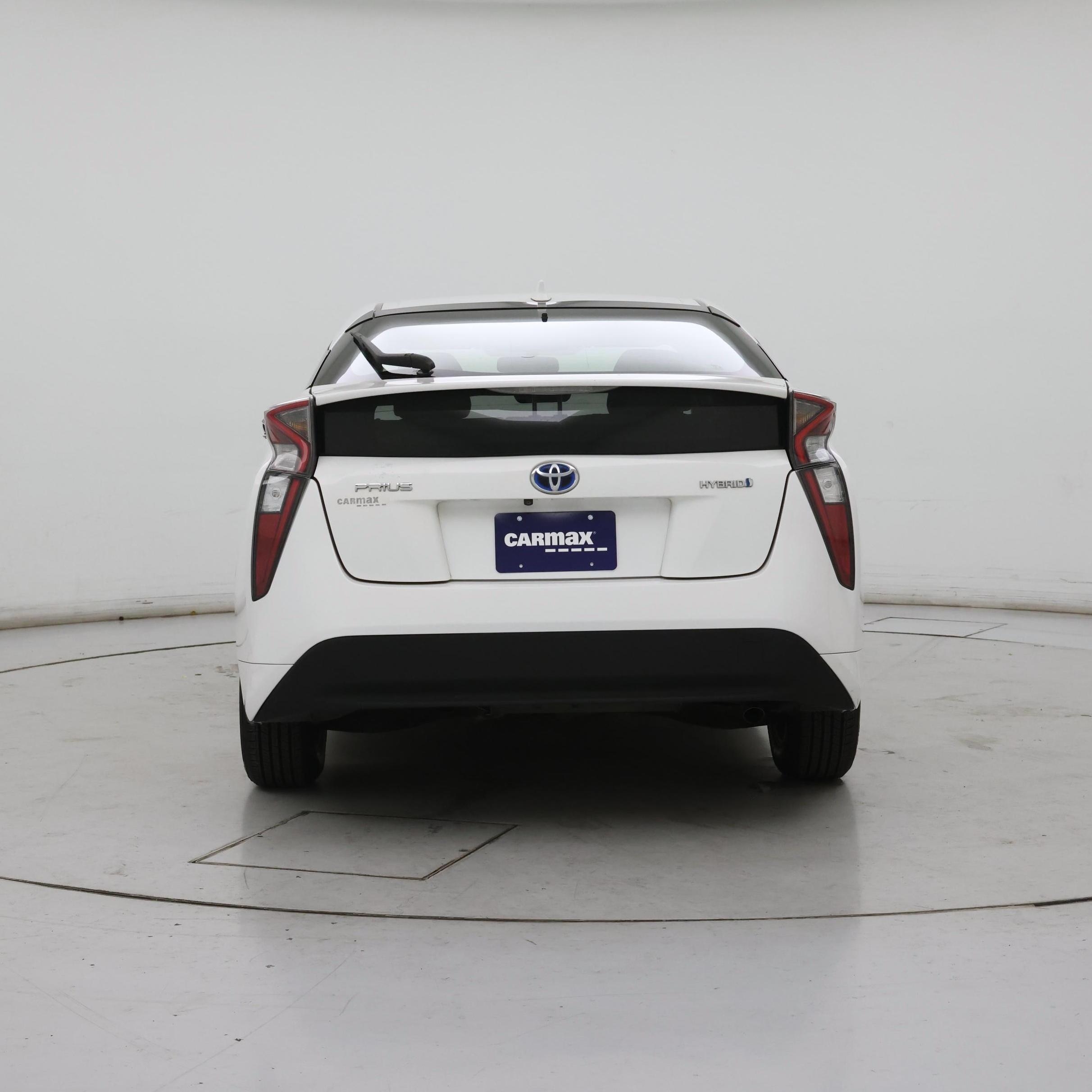 Thumbnail: 2016 Toyota Prius - 6