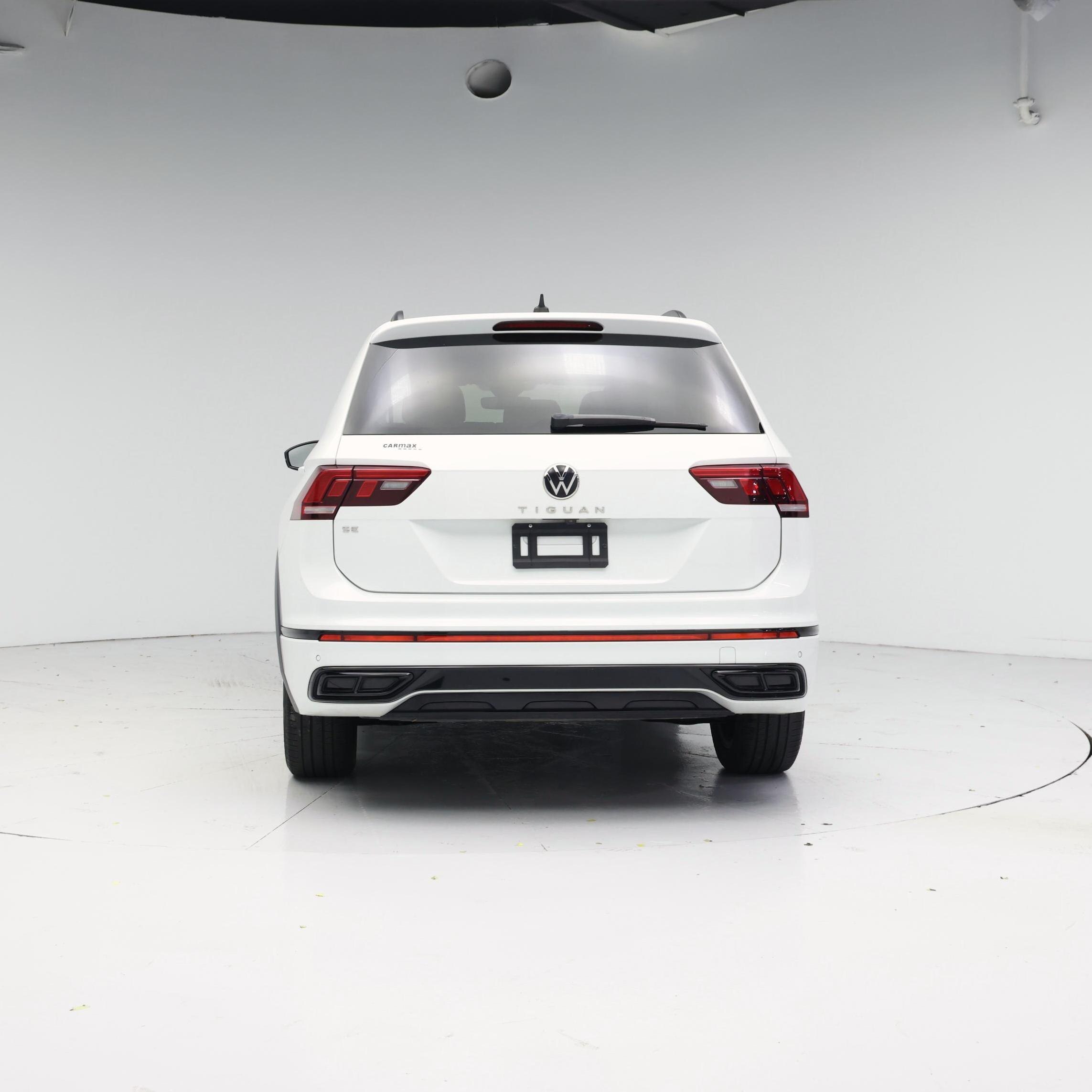 Thumbnail: 2022 Volkswagen Tiguan - 6