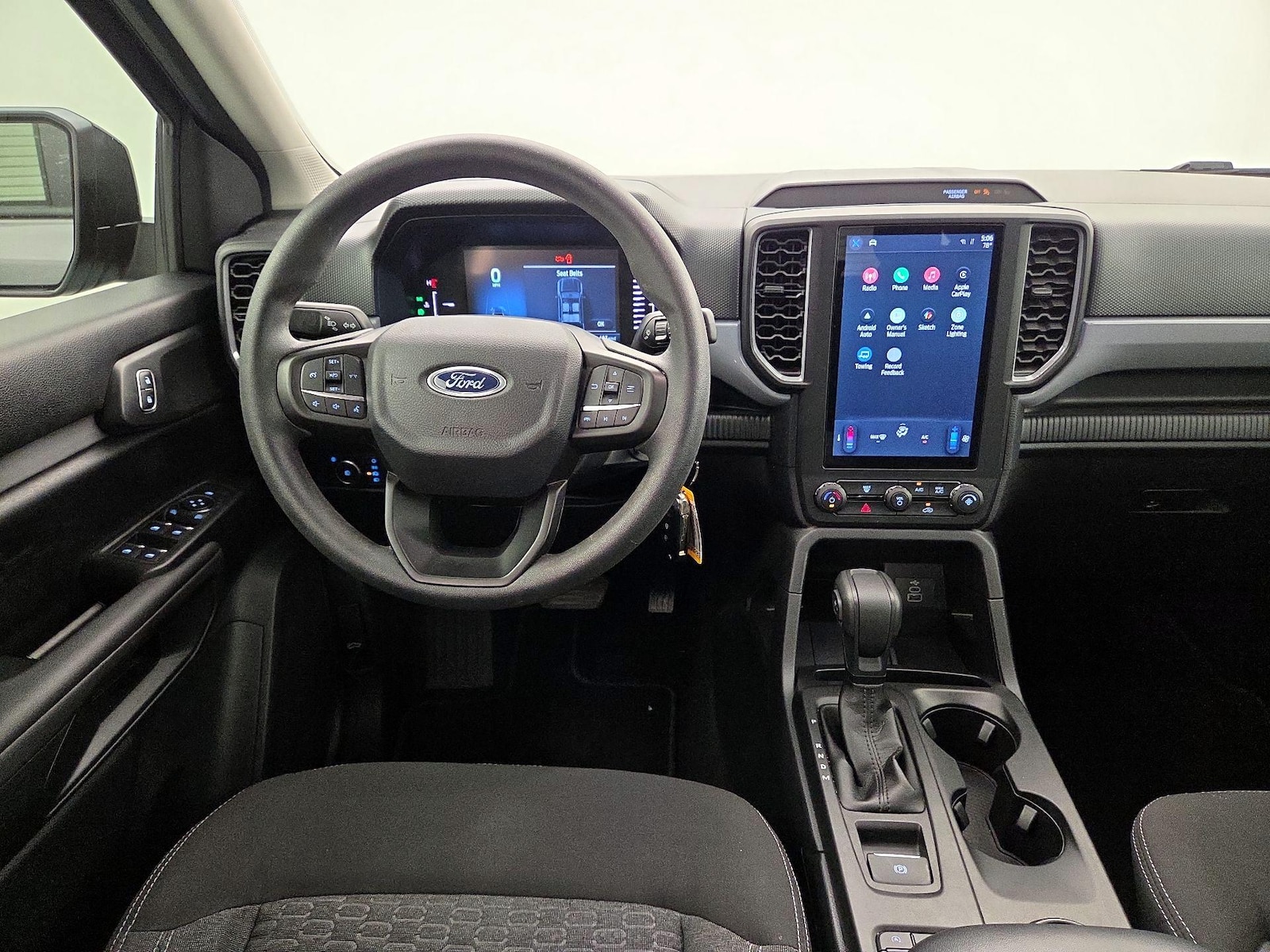 2025 Ford Ranger XL - Photo 11