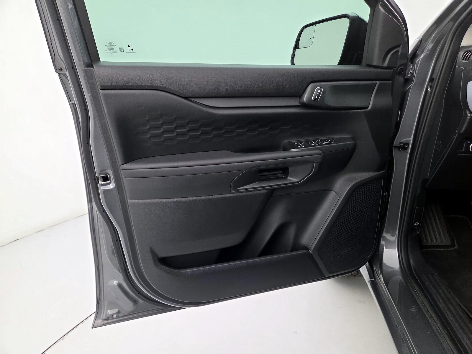 2025 Ford Ranger XL - Photo 13