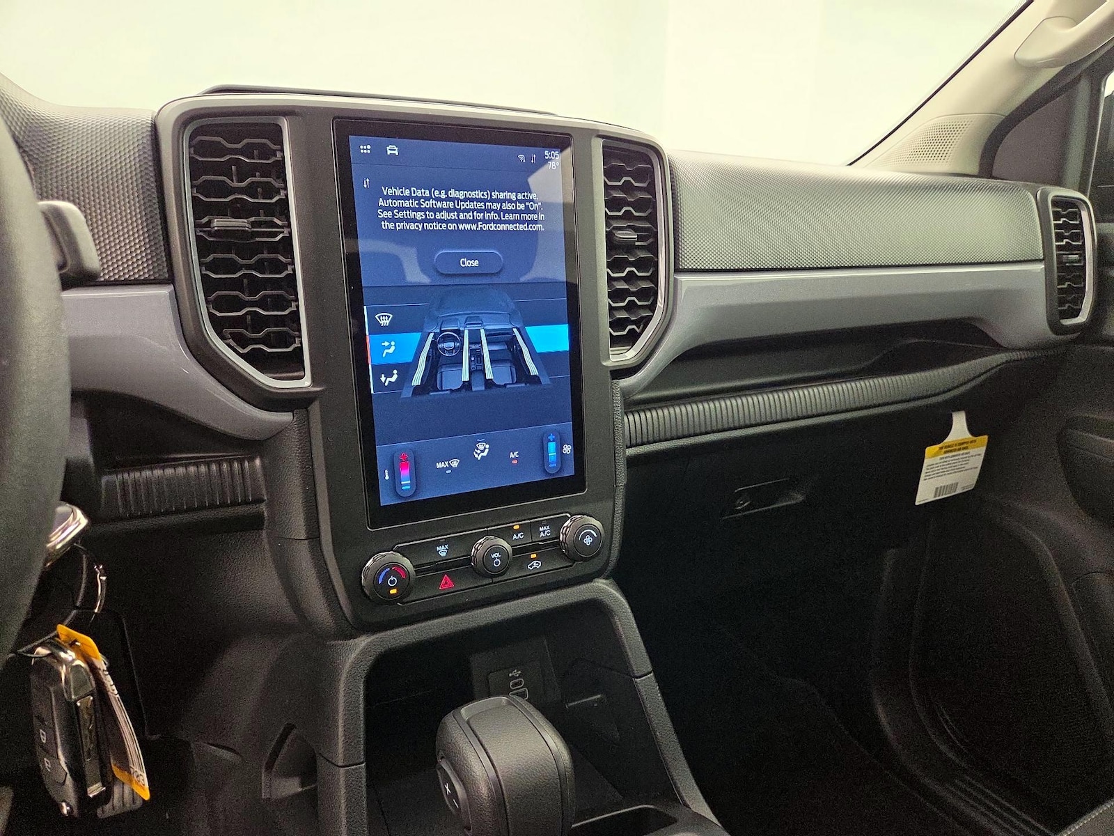 2025 Ford Ranger XL - Photo 17