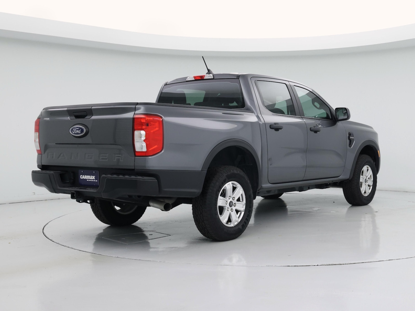 2025 Ford Ranger XL - Photo 9