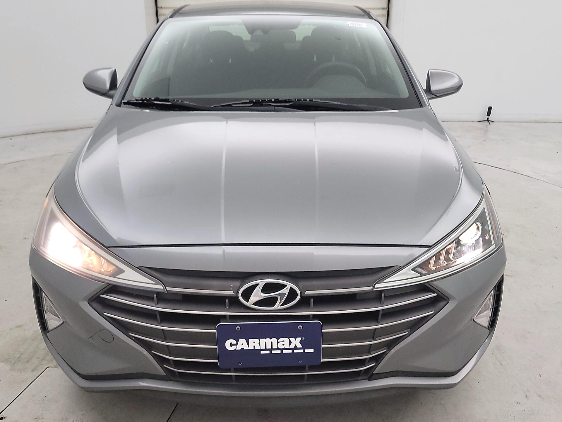 Thumbnail: 2019 Hyundai Elantra - 2