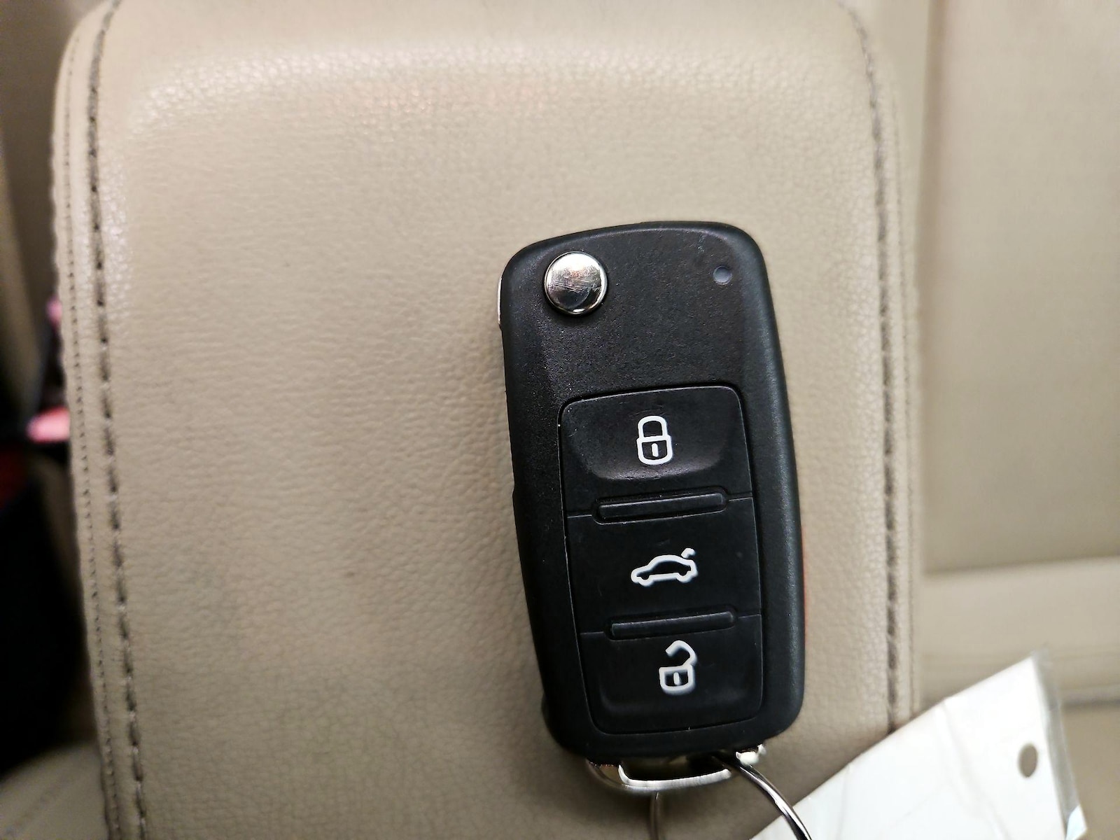 2016 Volkswagen Beetle SEL - Photo 24
