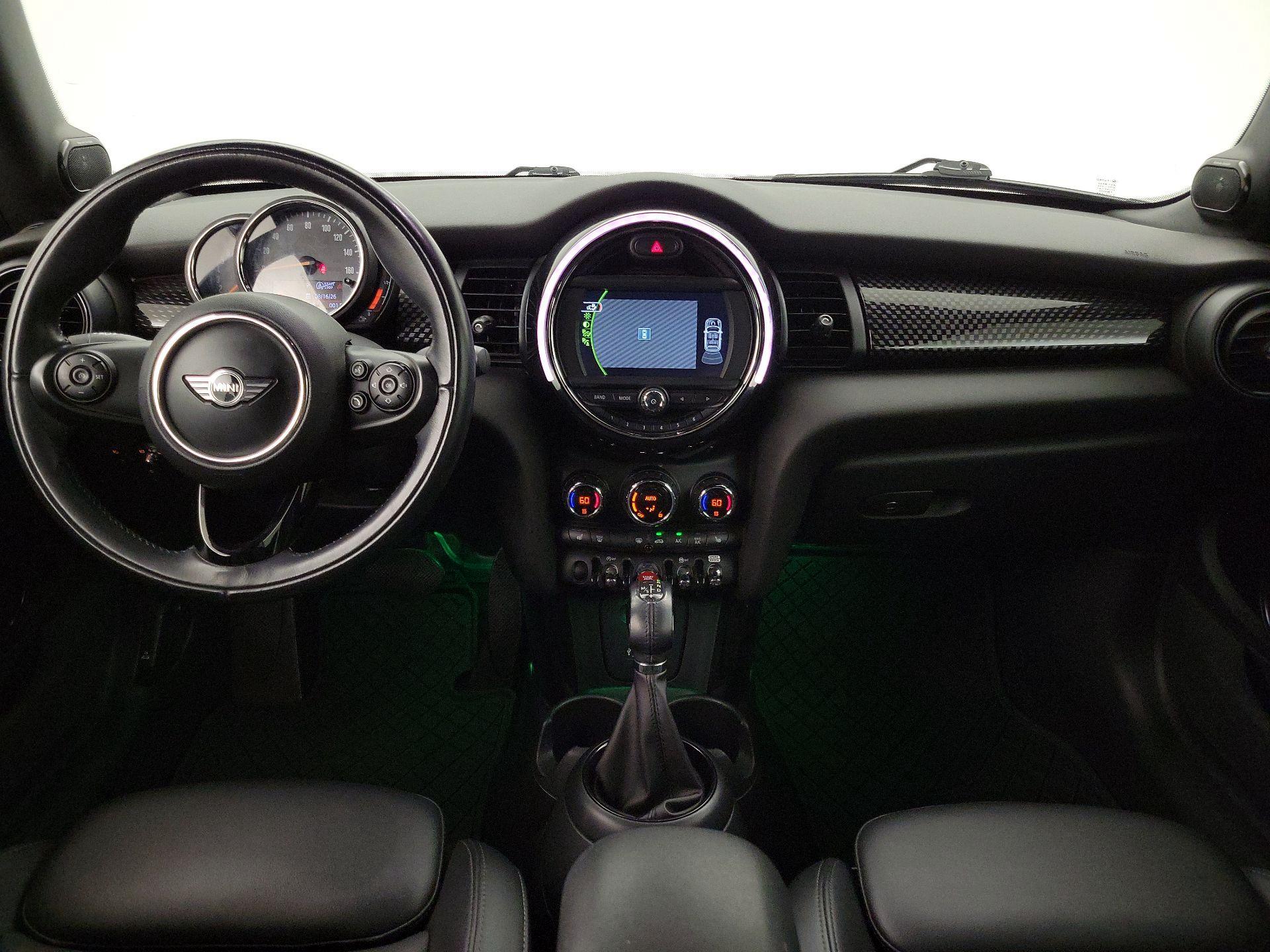 Thumbnail: 2018 MINI Cooper - 9