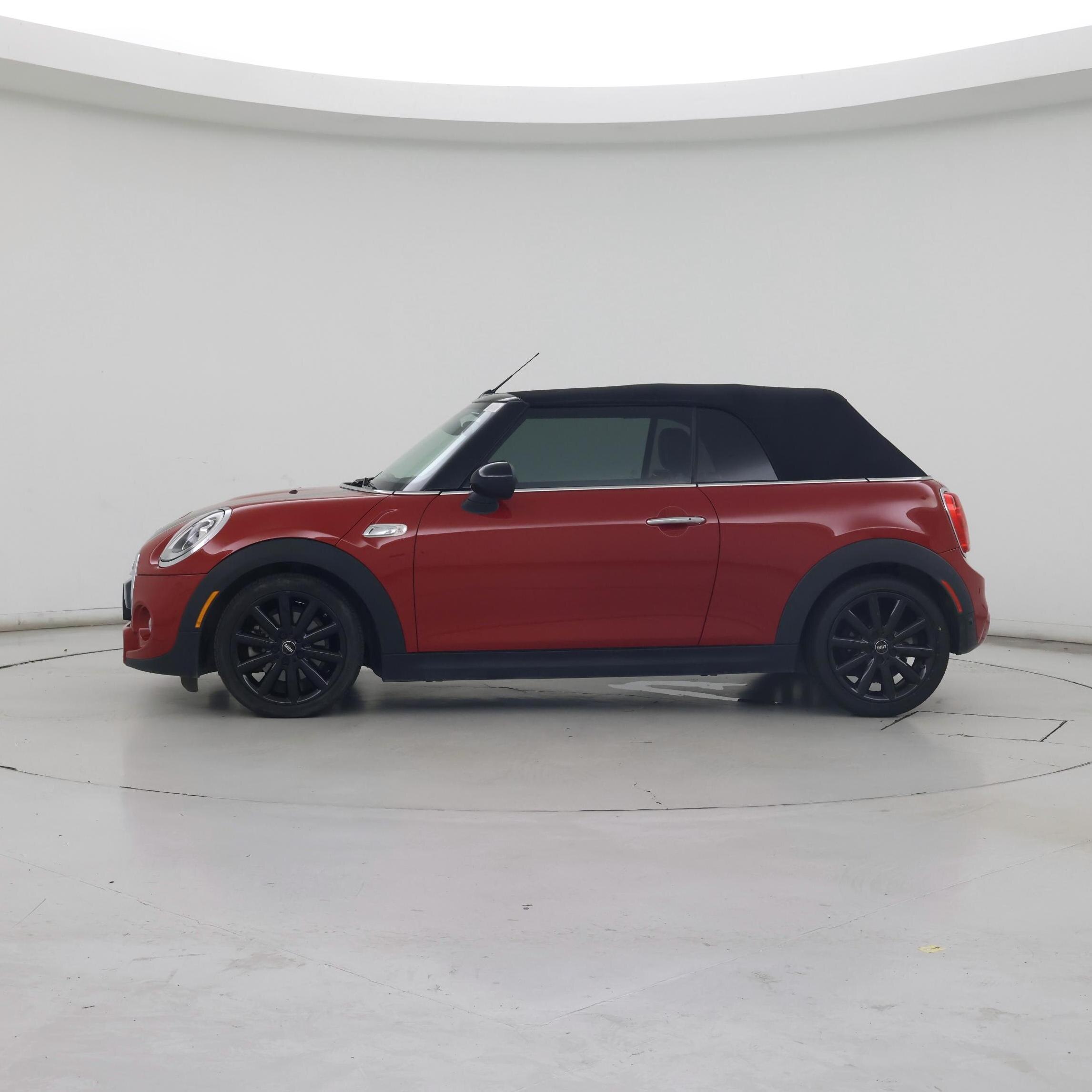 Thumbnail: 2018 MINI Cooper - 3