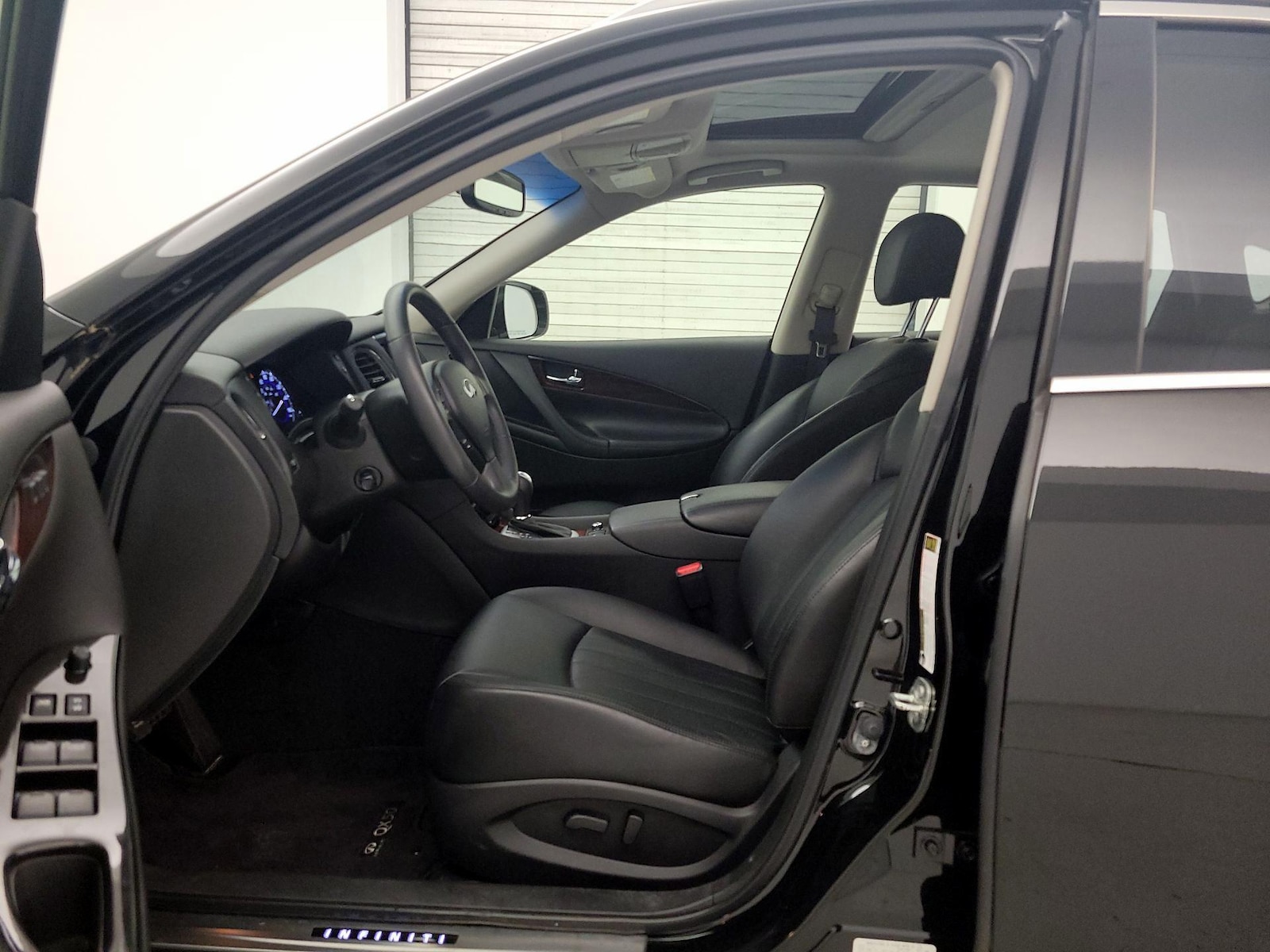 2016 INFINITI QX50 Base - Photo 12