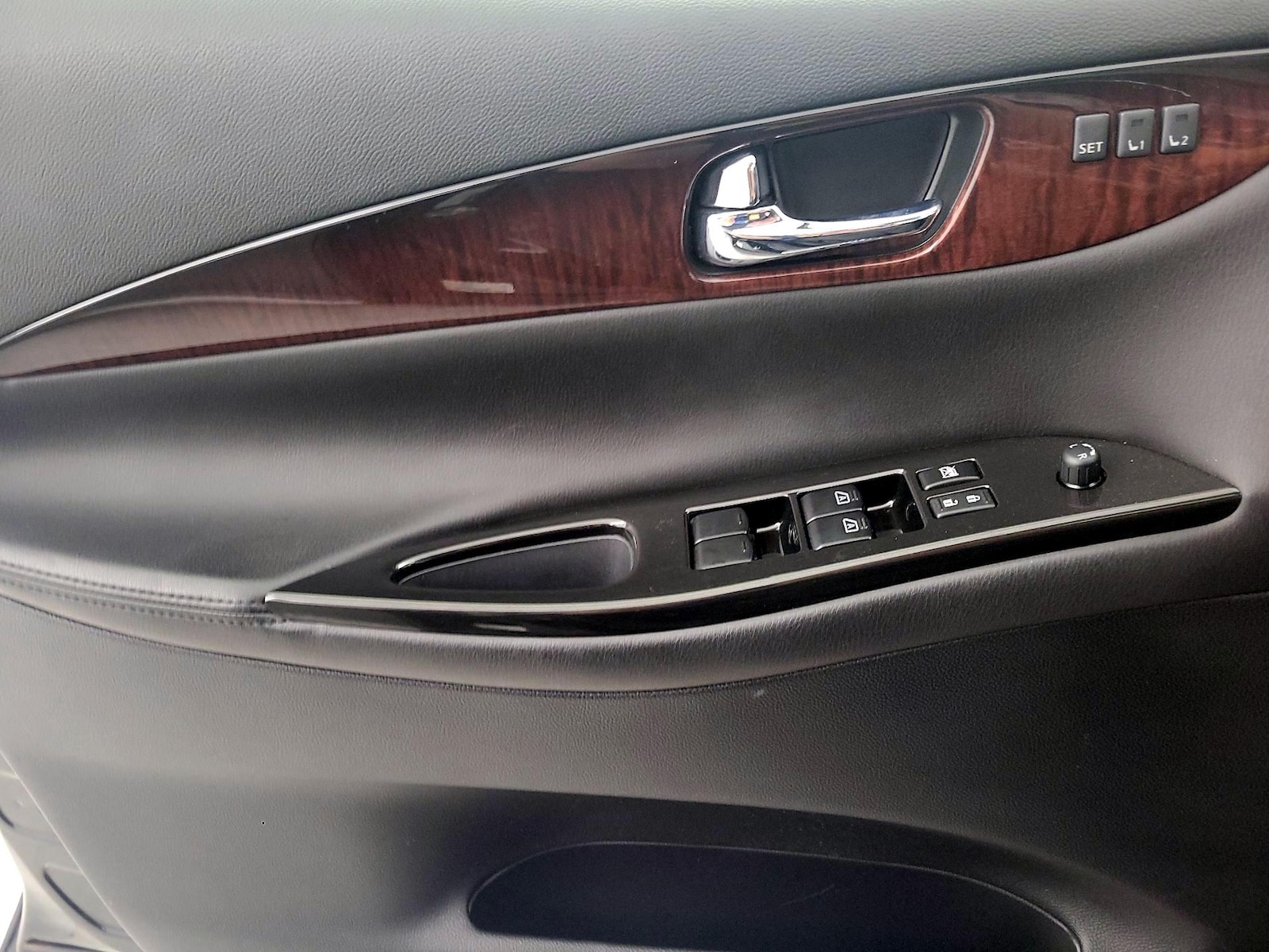 2016 INFINITI QX50 Base - Photo 13
