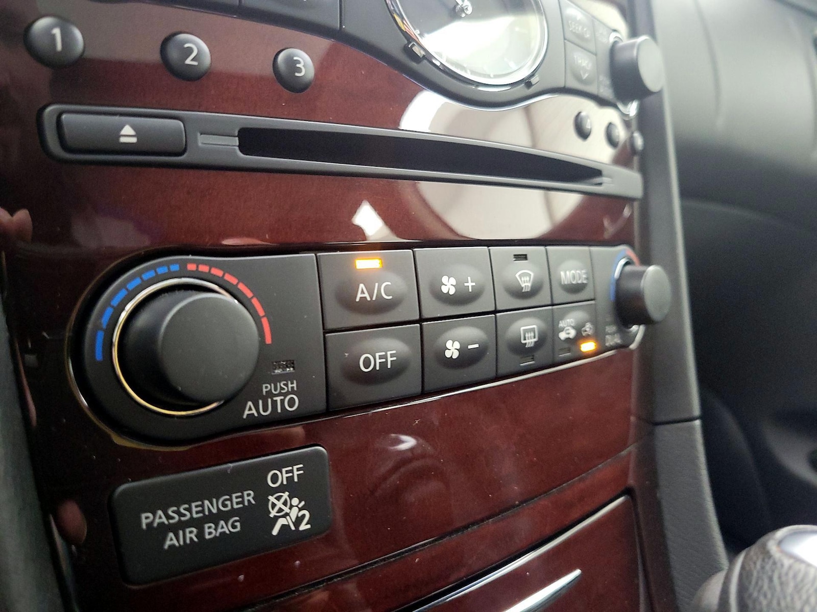 2016 INFINITI QX50 Base - Photo 16