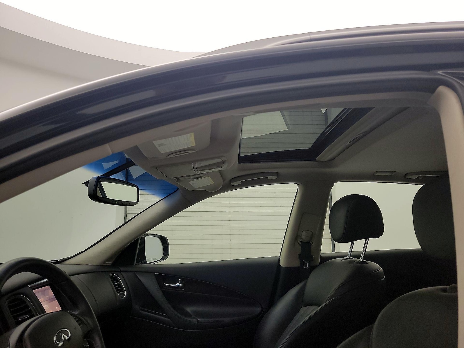 2016 INFINITI QX50 Base - Photo 18