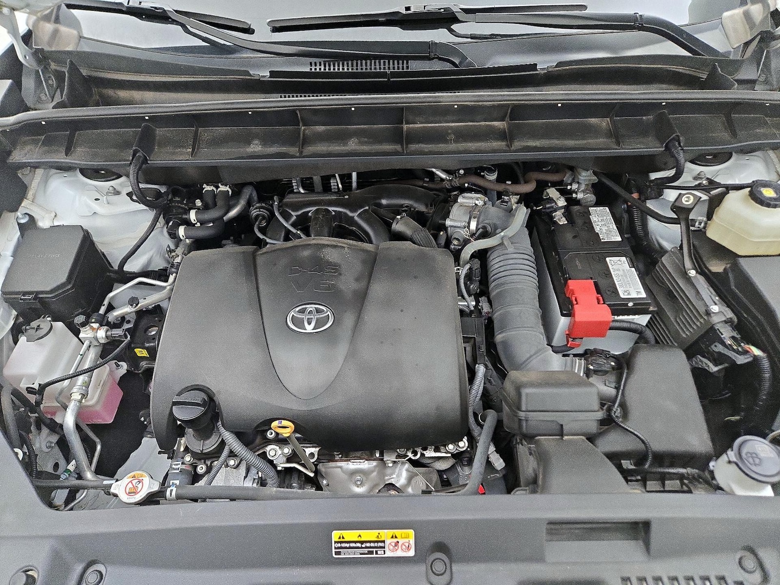 2022 Toyota Highlander XLE - Photo 25