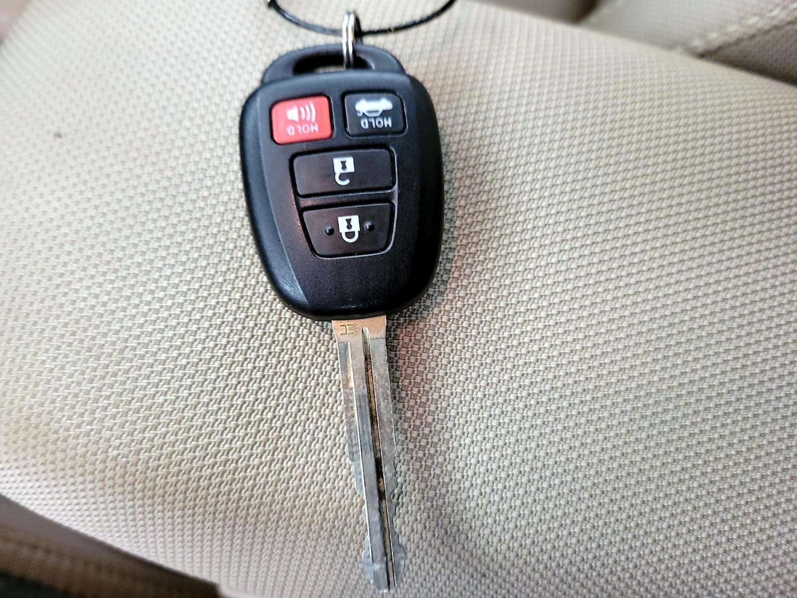 2016 Toyota Corolla LE - Photo 23
