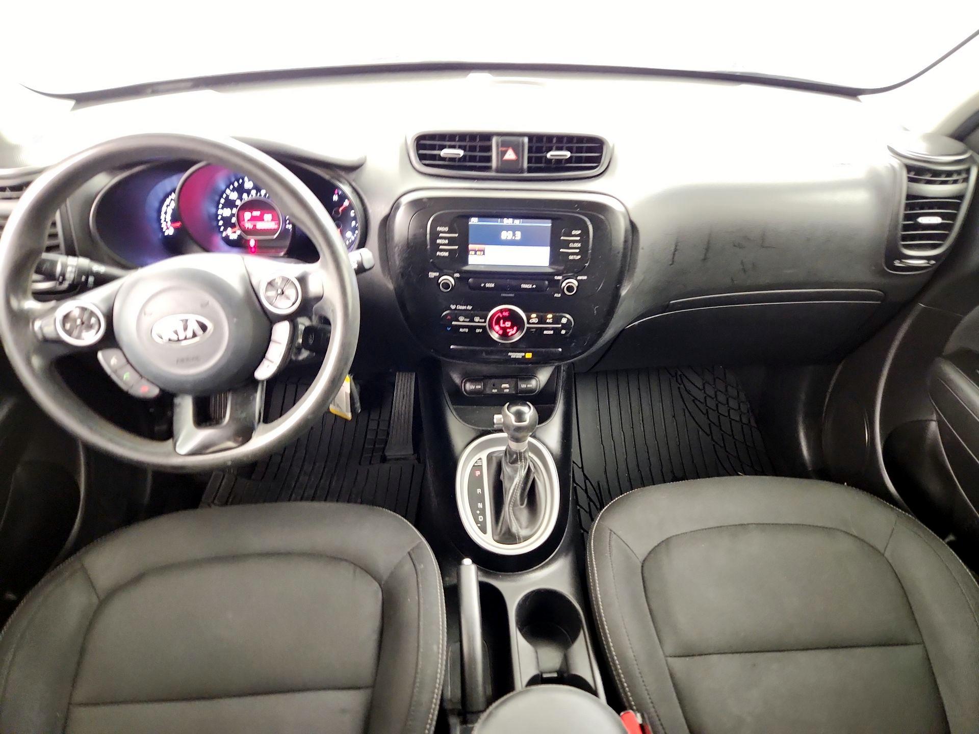 Thumbnail: 2017 Kia Soul - 9