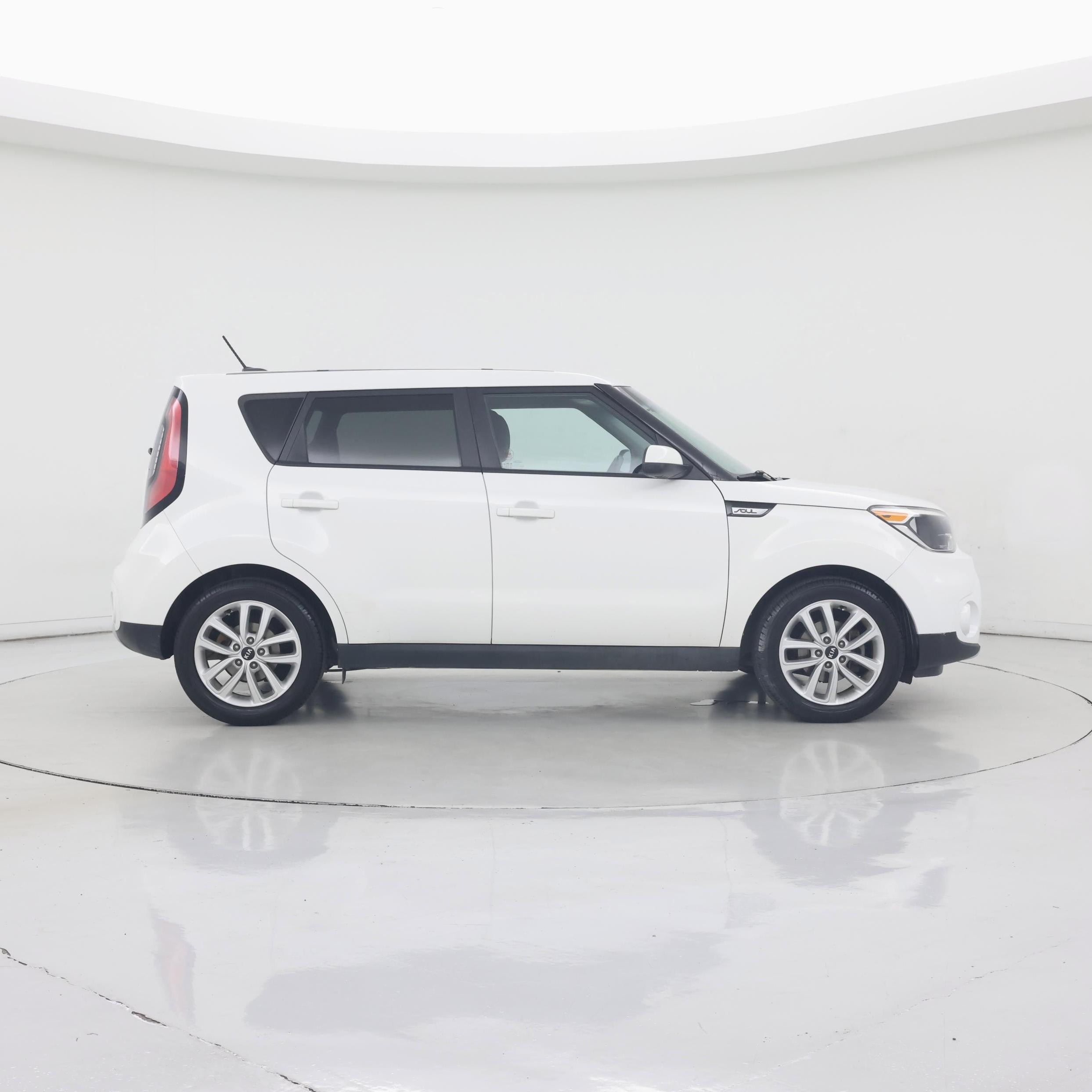 Thumbnail: 2017 Kia Soul - 7