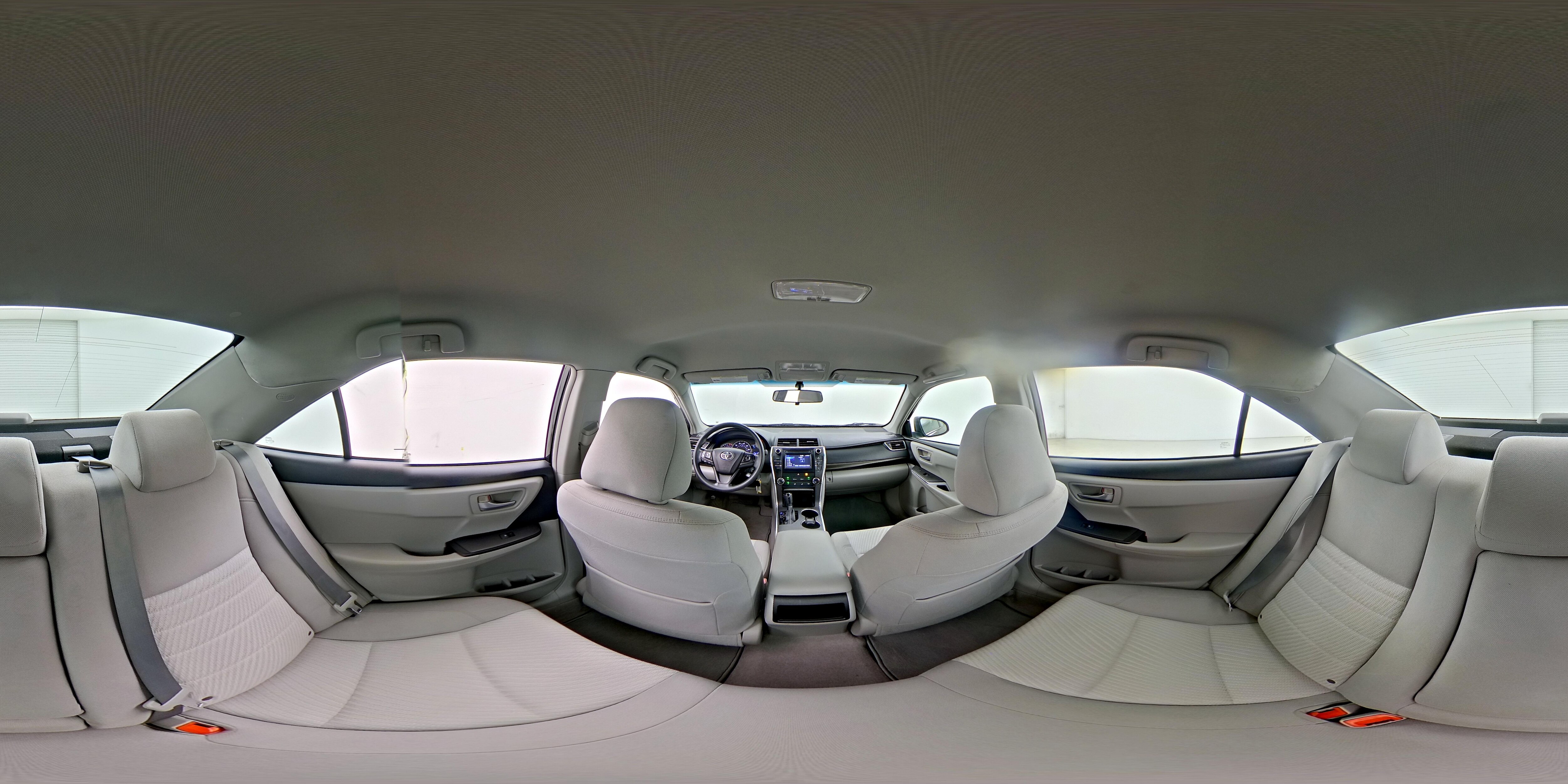 2015 Toyota Camry LE - Photo 24
