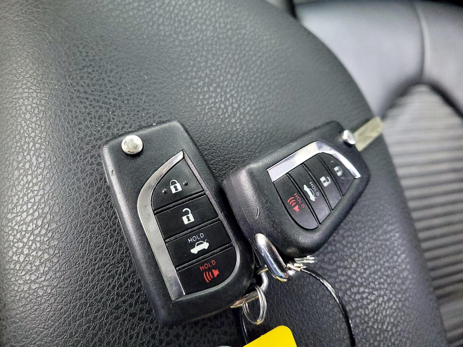 2021 Toyota Camry SE - Photo 23