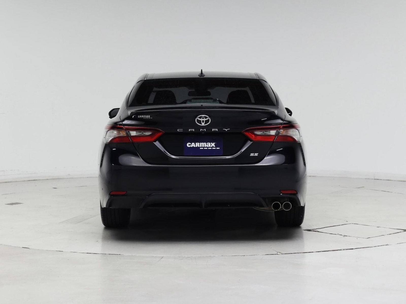 2021 Toyota Camry SE - Photo 7
