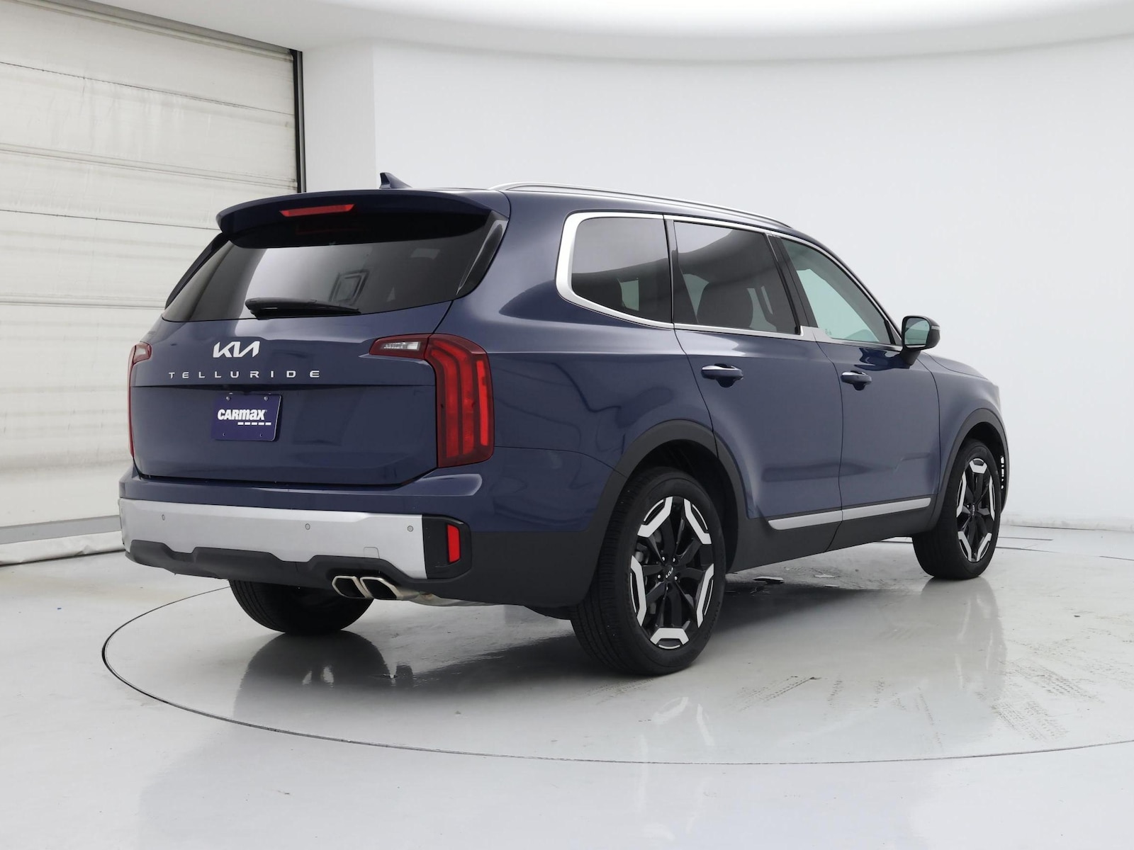2024 Kia Telluride S - Photo 9