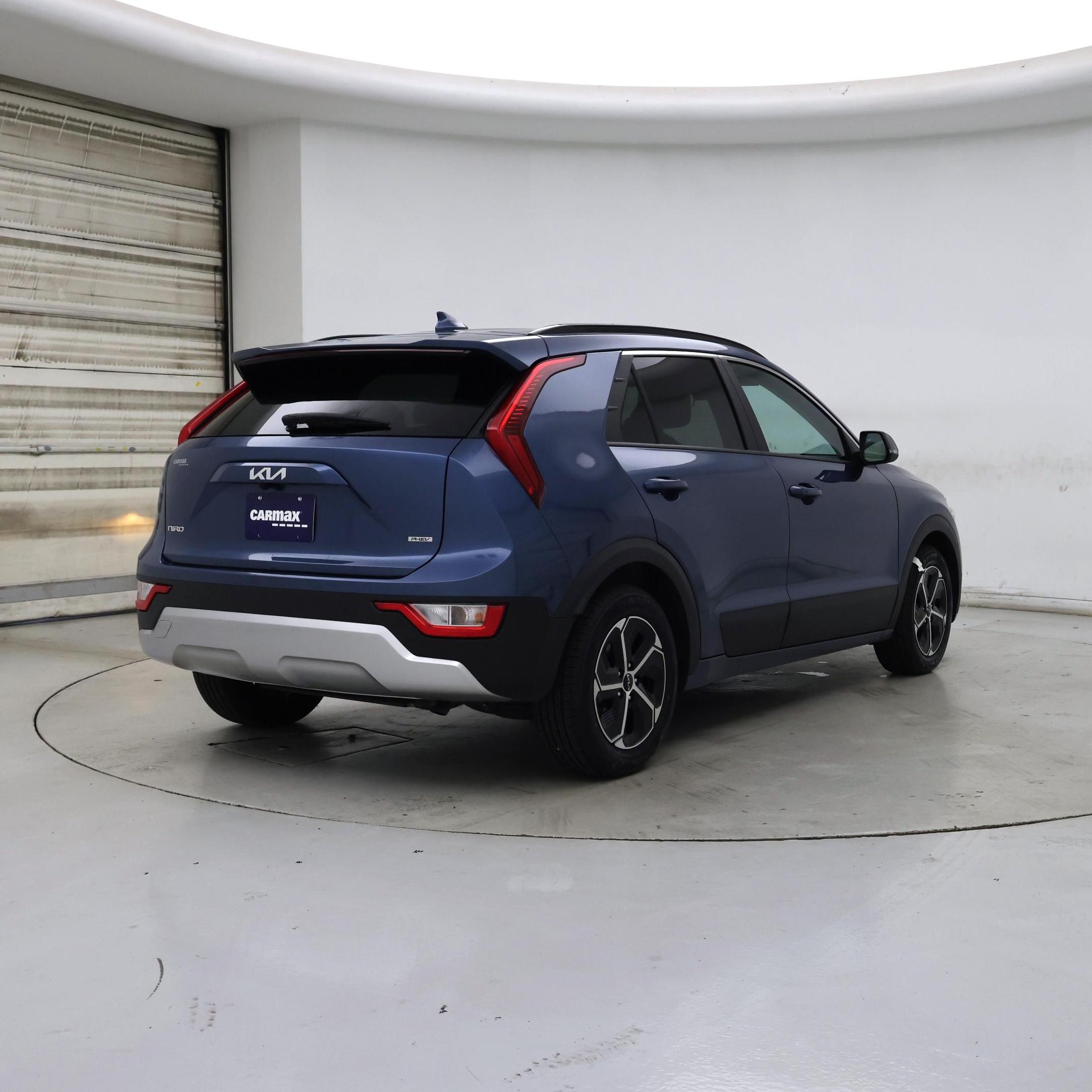 Thumbnail: 2024 Kia Niro - 8