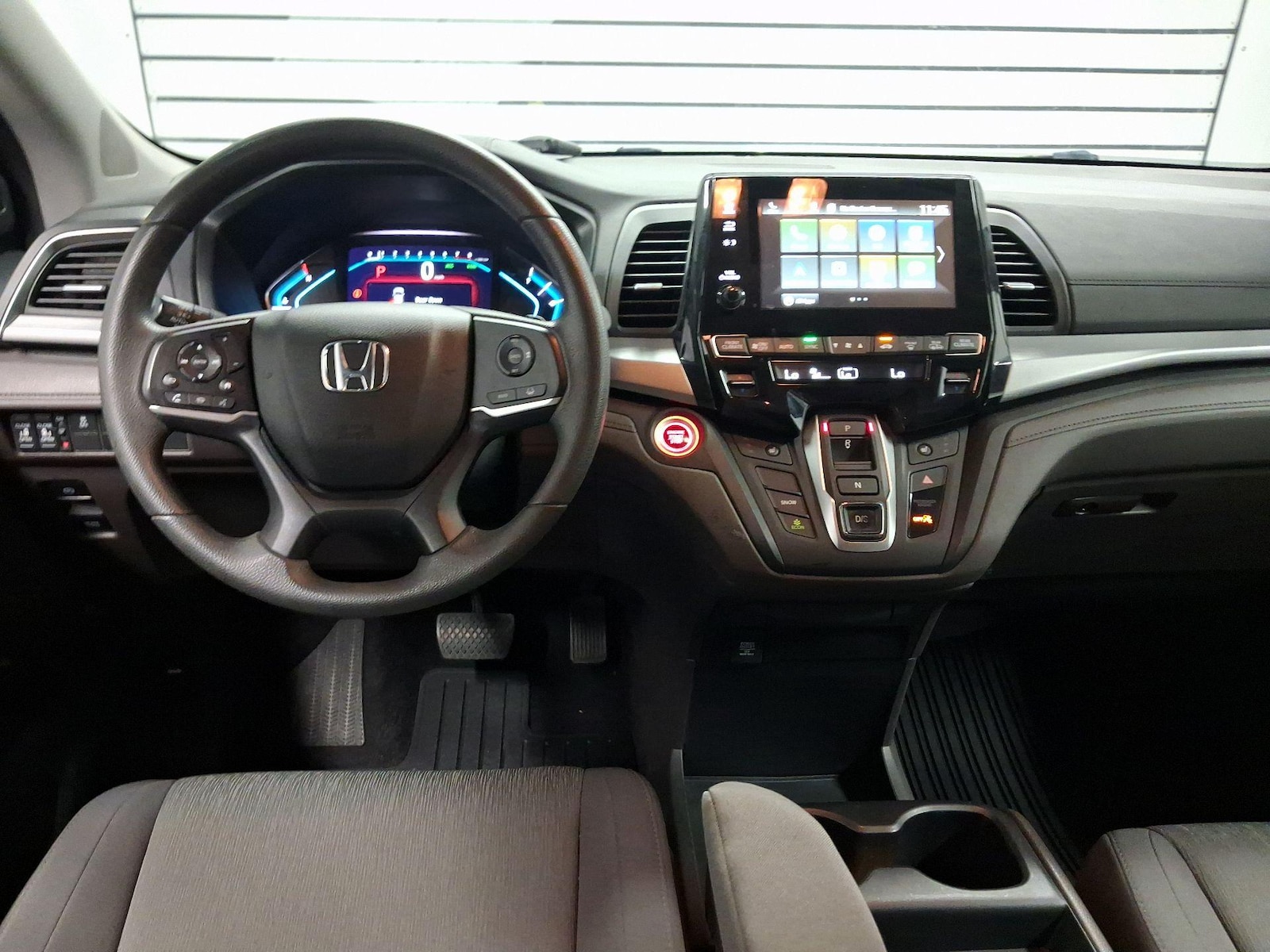 Apple CarPlay® & Android Auto™