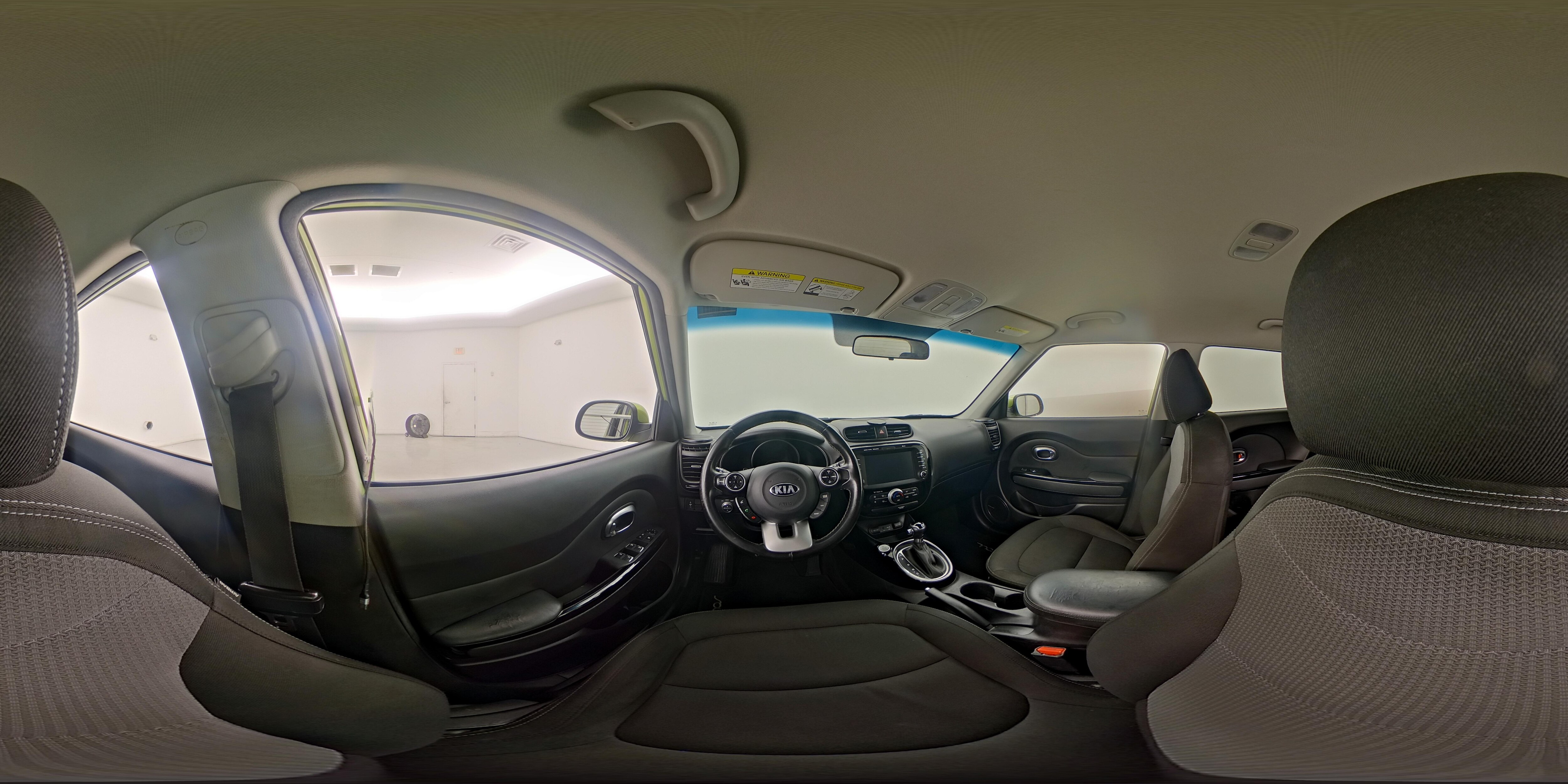 2017 Kia Soul + - Photo 28