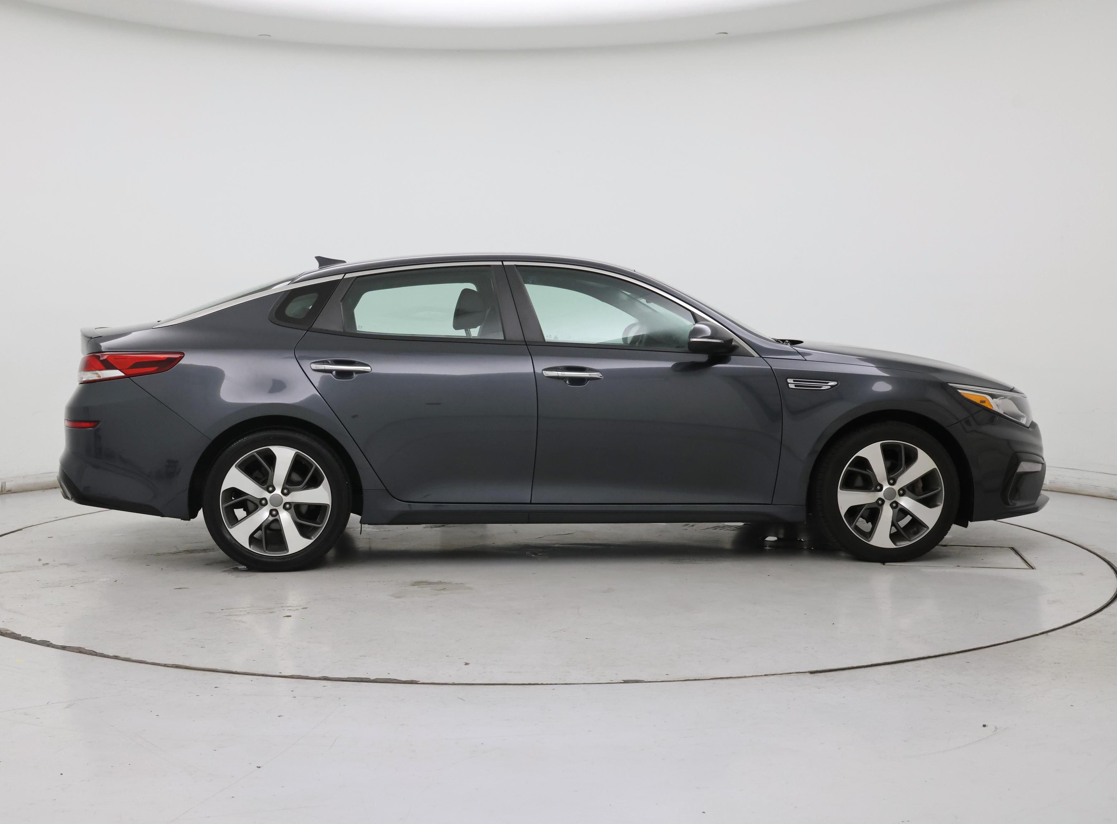 Thumbnail: 2020 Kia Optima - 7