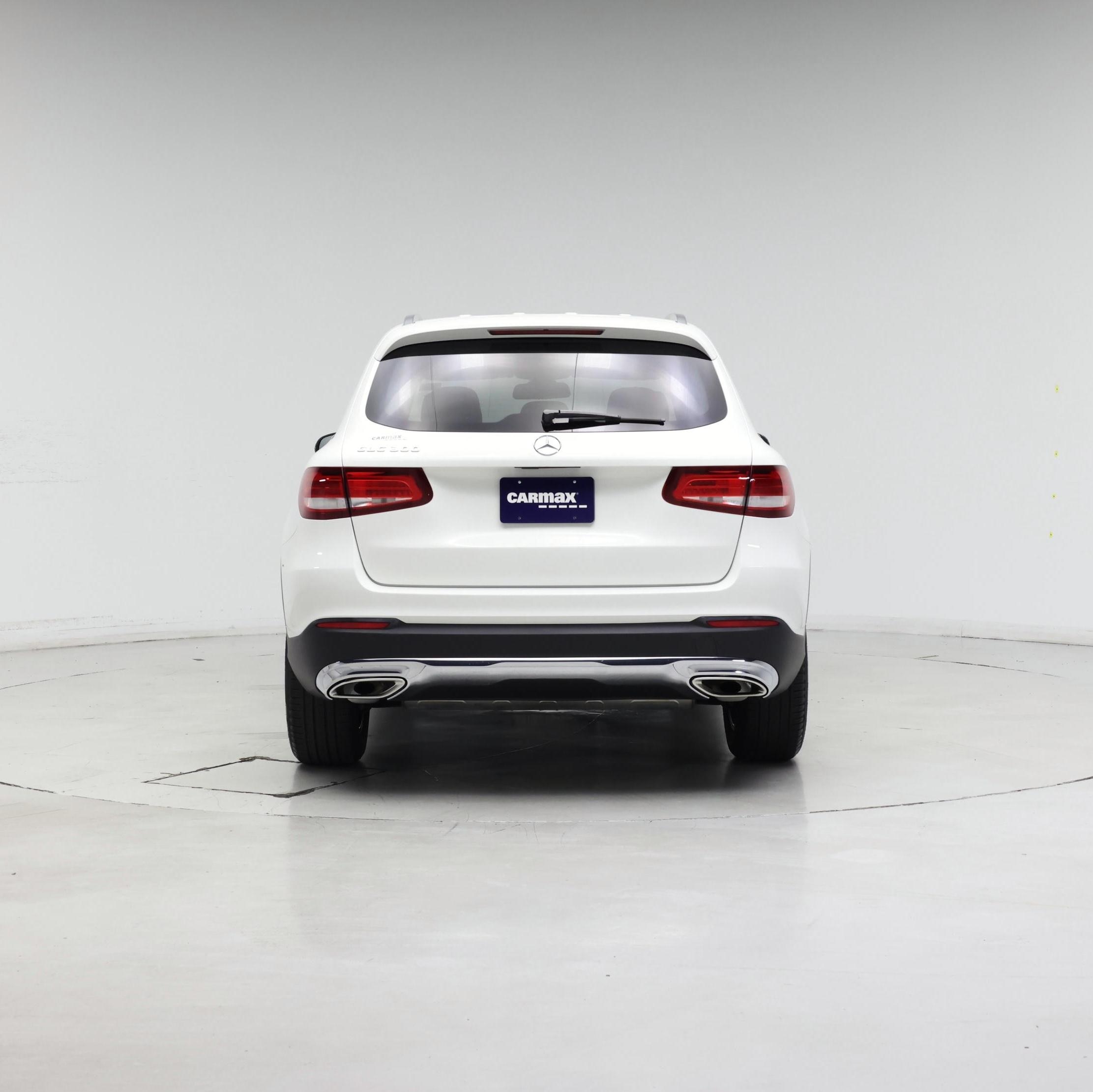 Thumbnail: 2016 Mercedes-Benz GLC - 6