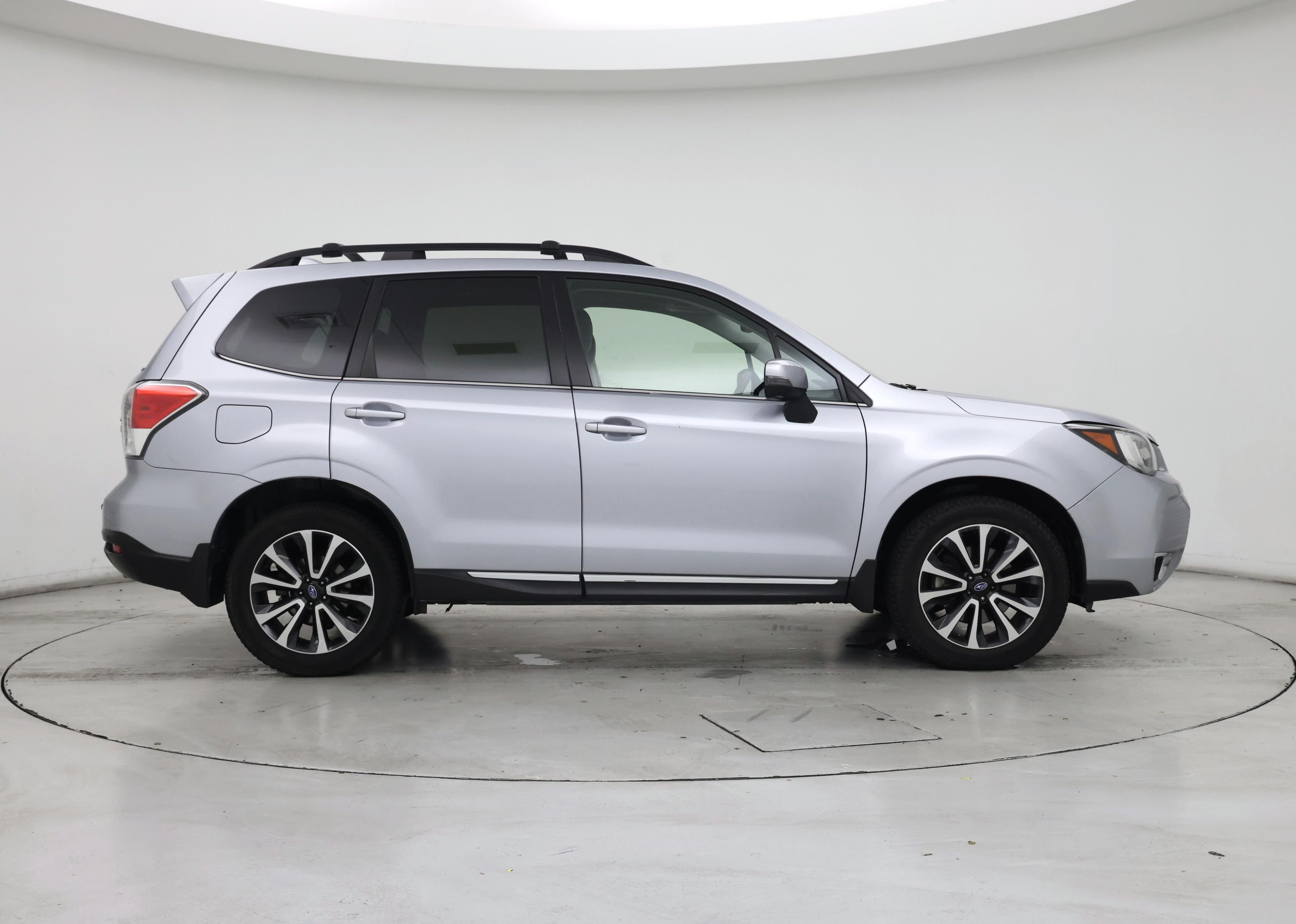 Thumbnail: 2017 Subaru Forester - 7