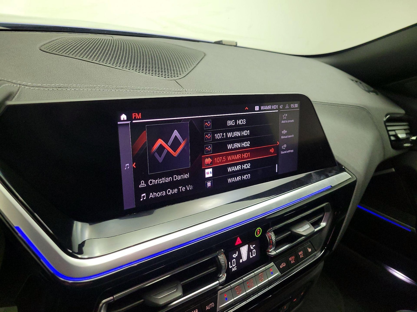 2025 BMW Z4 30i - Photo 17
