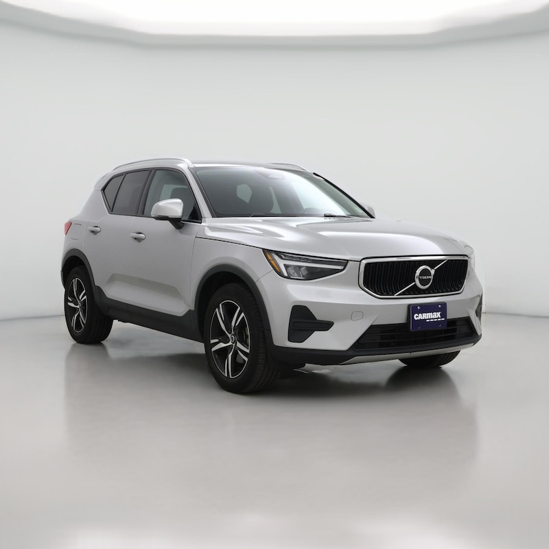 2023 Volvo XC40 B5 Core