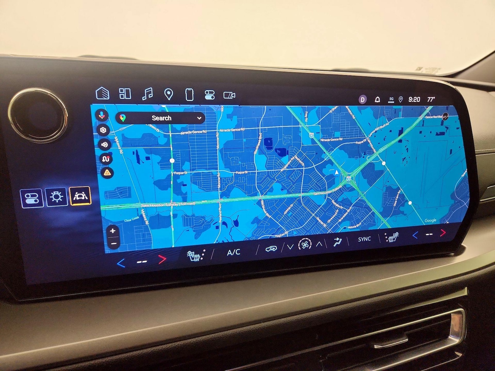 2025 Chevrolet Traverse LT - Photo 15