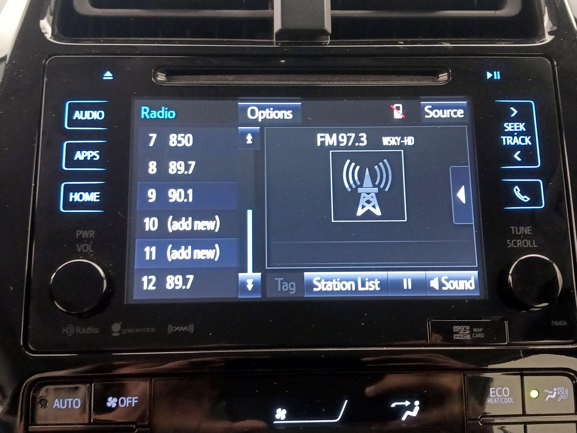 Thumbnail: 2018 Toyota Prius - 16