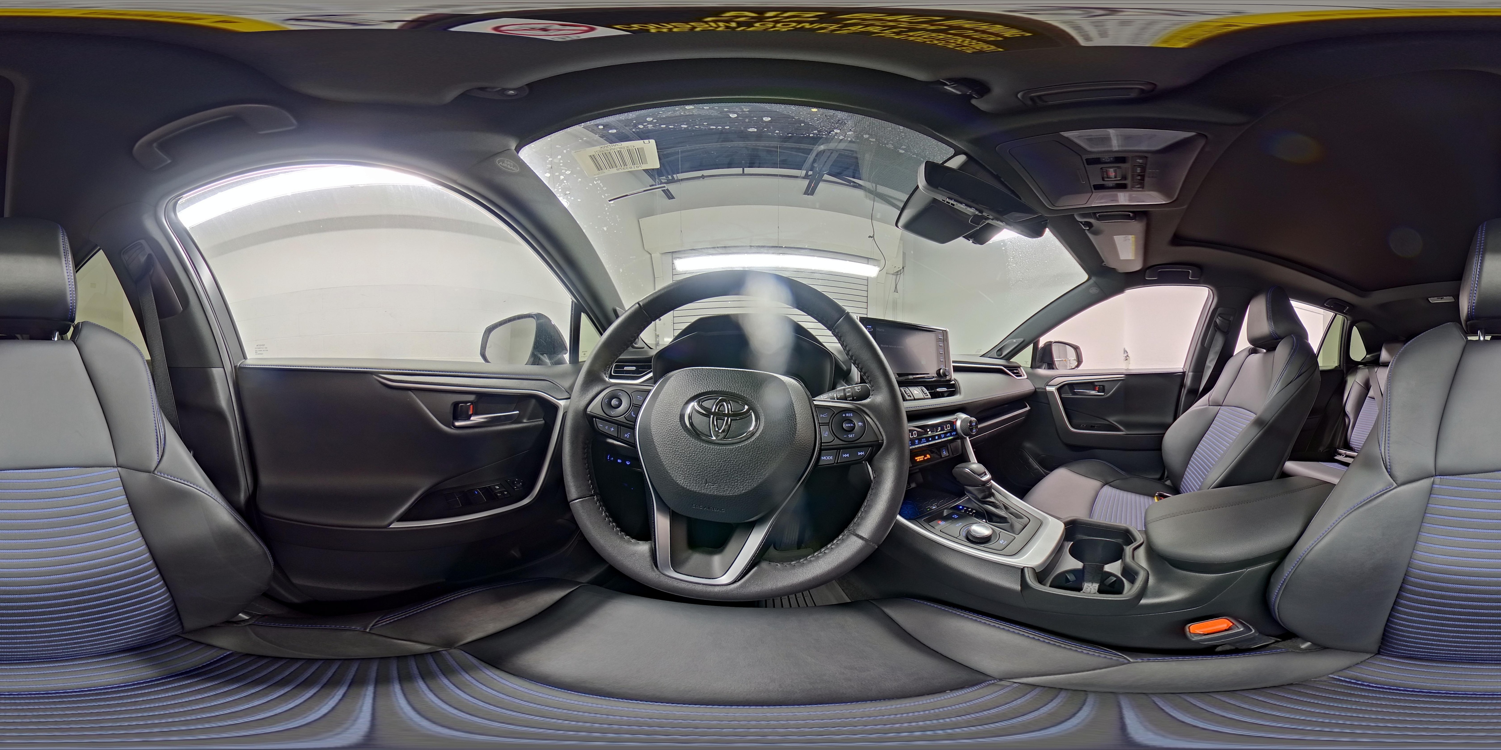 2021 Toyota RAV4 XSE - Photo 24