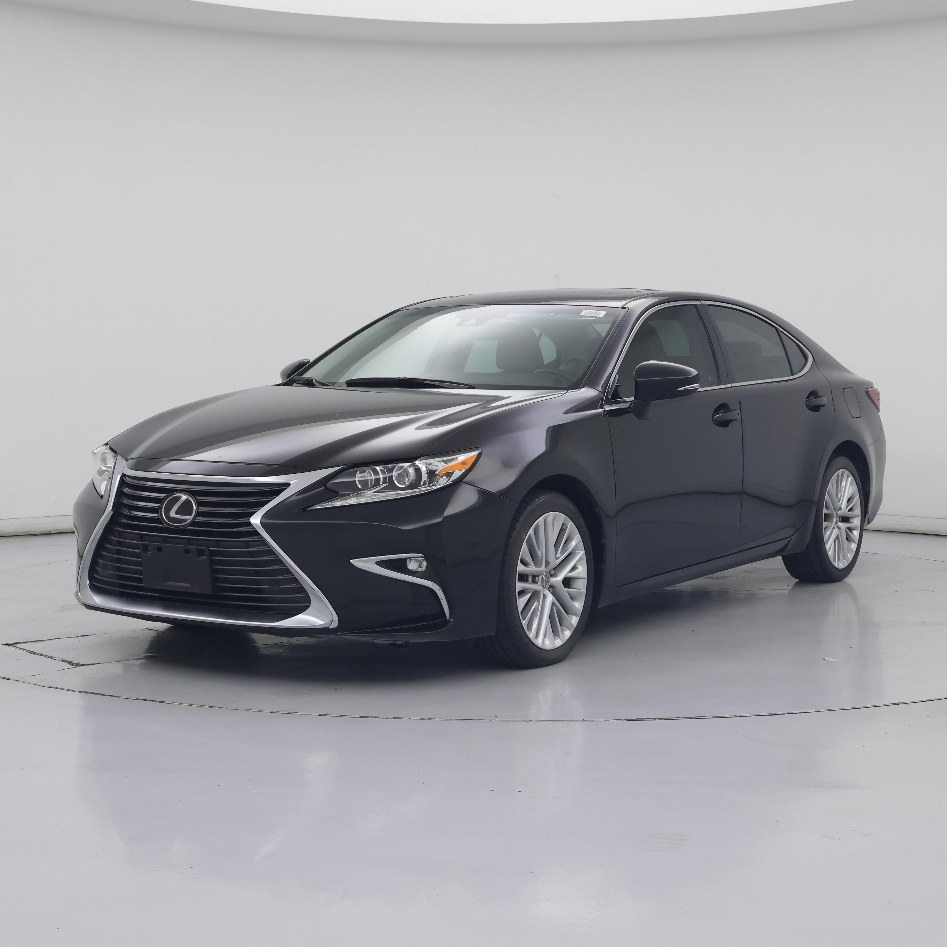 Thumbnail: 2016 Lexus ES - 4
