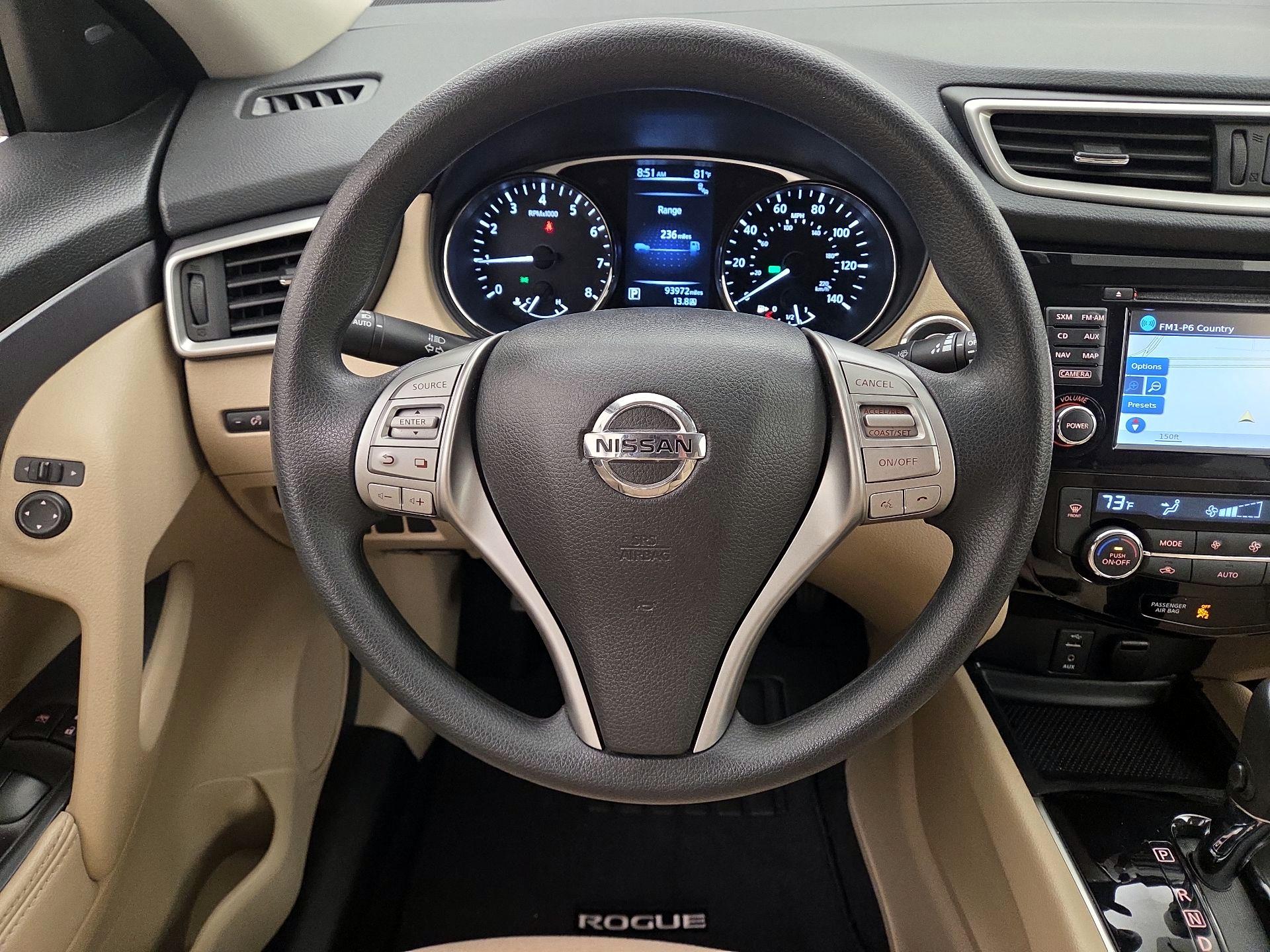Thumbnail: 2016 Nissan Rogue - 10