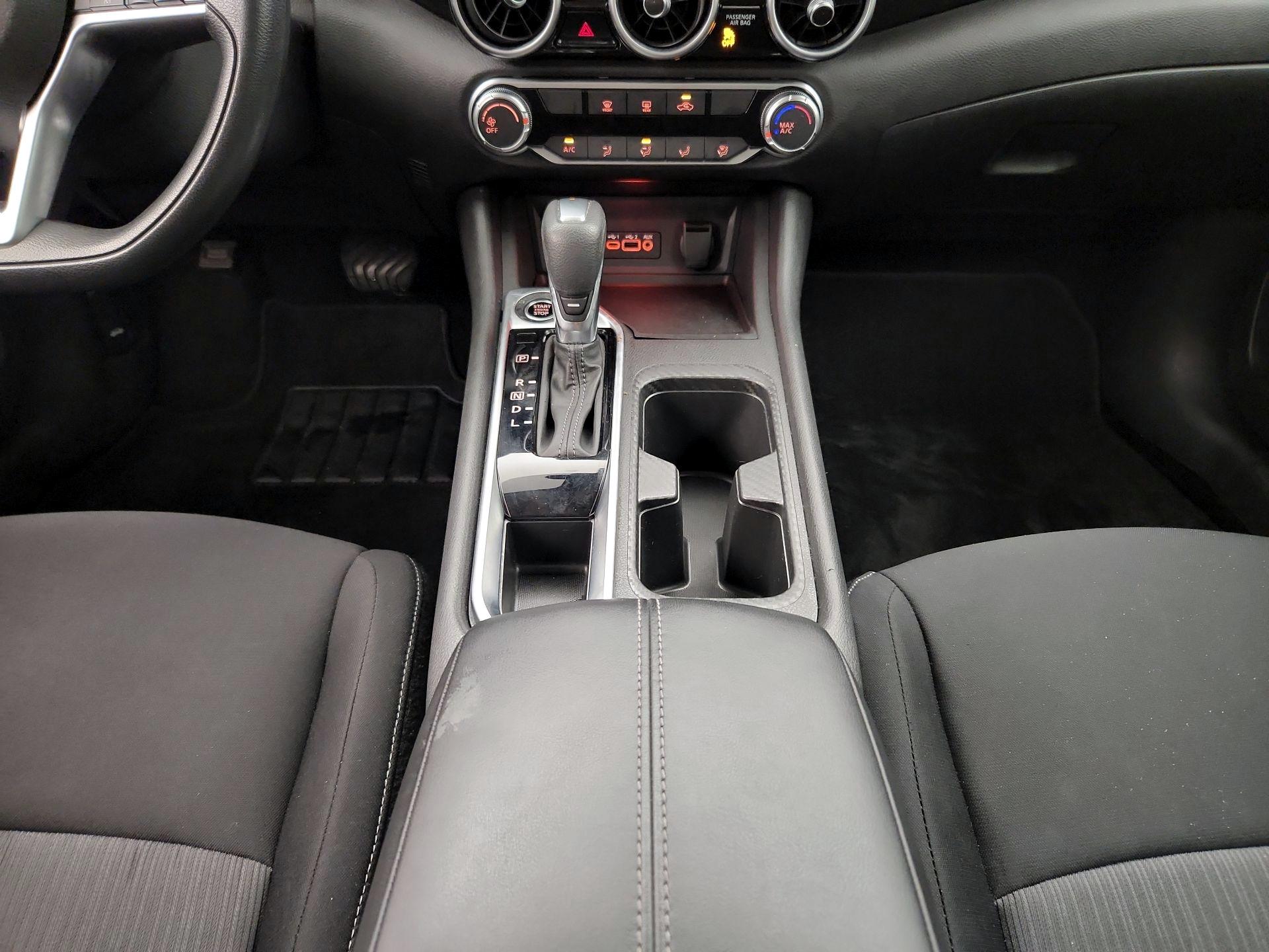 Thumbnail: 2024 Nissan Sentra - 17