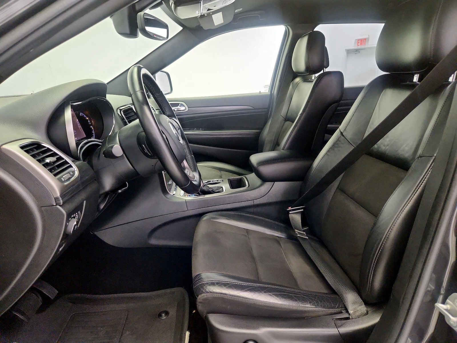 2020 Jeep Grand Cherokee Altitude - Photo 12